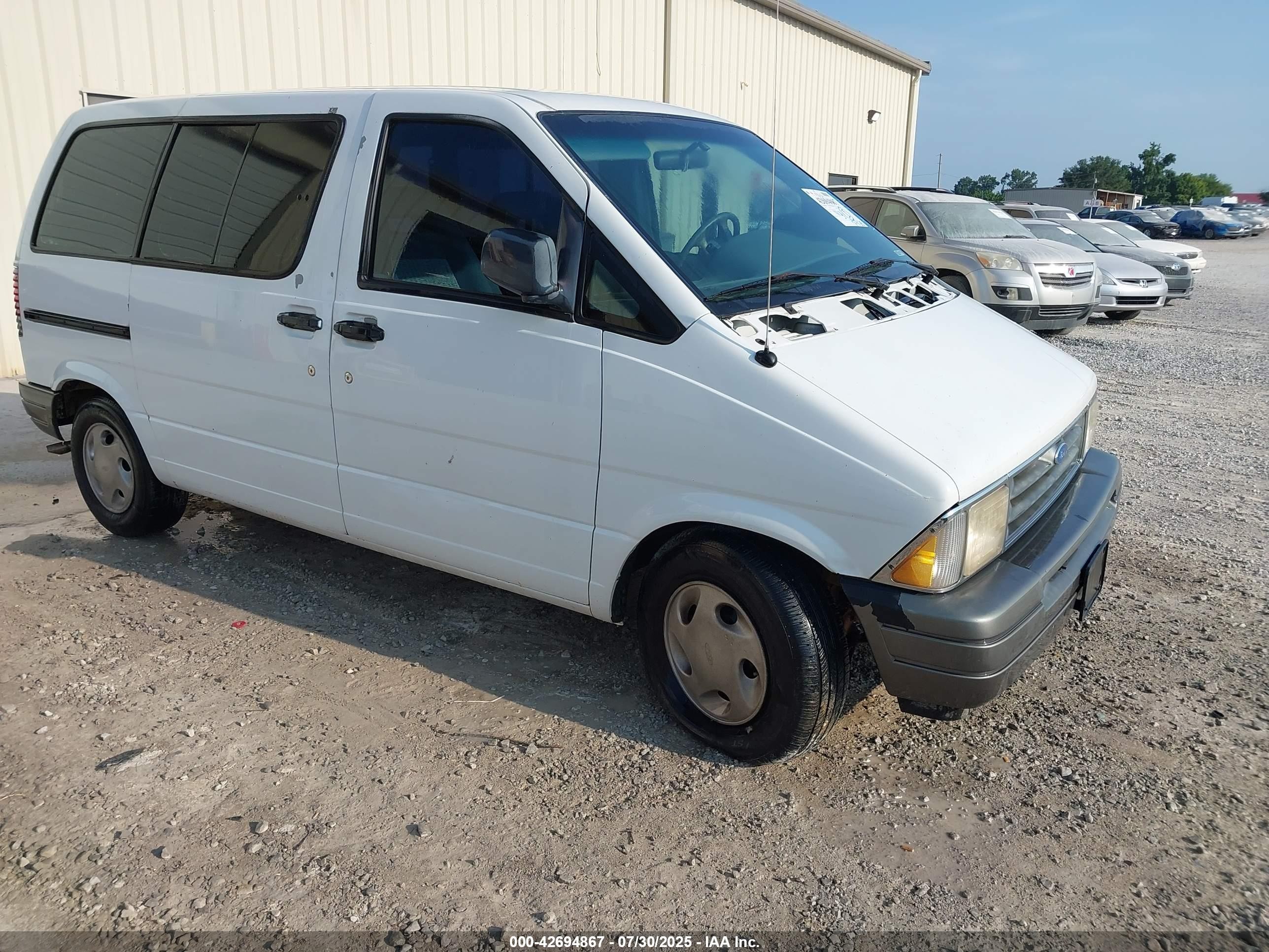 1997 Ford Aerostar, VIN 1FMCA11U2VZB47615 — Normal wear