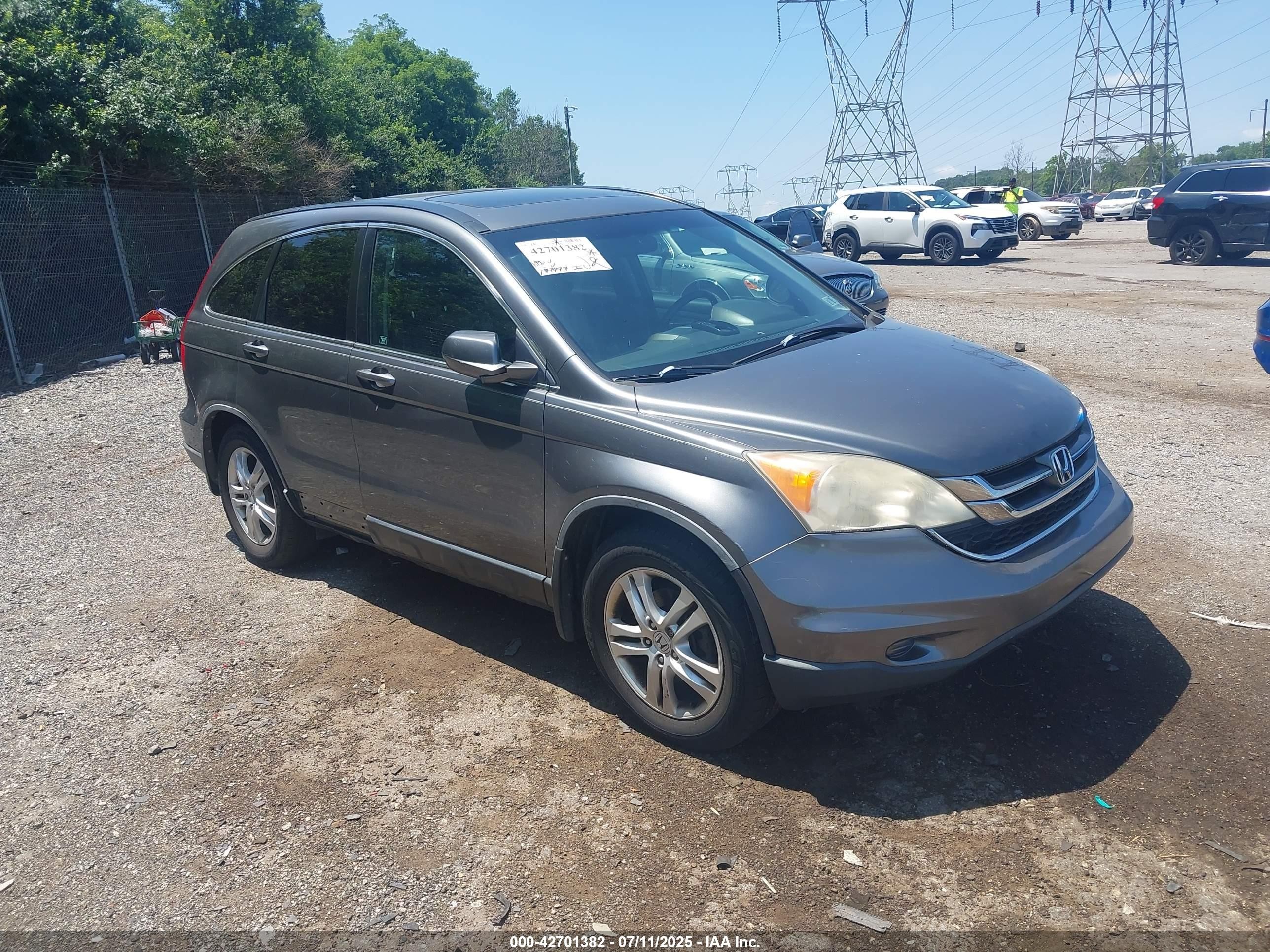 2010 Honda CR-V EX-L, VIN JHLRE4H72AC007990 — Auction photo