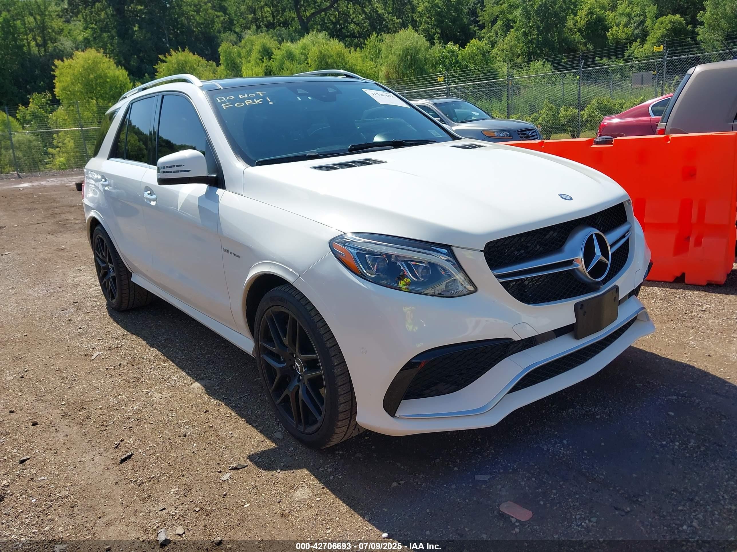 2016 Mercedes-Benz M 63 AMG, VIN 4JGDA7EBXGA682399 — Not stated