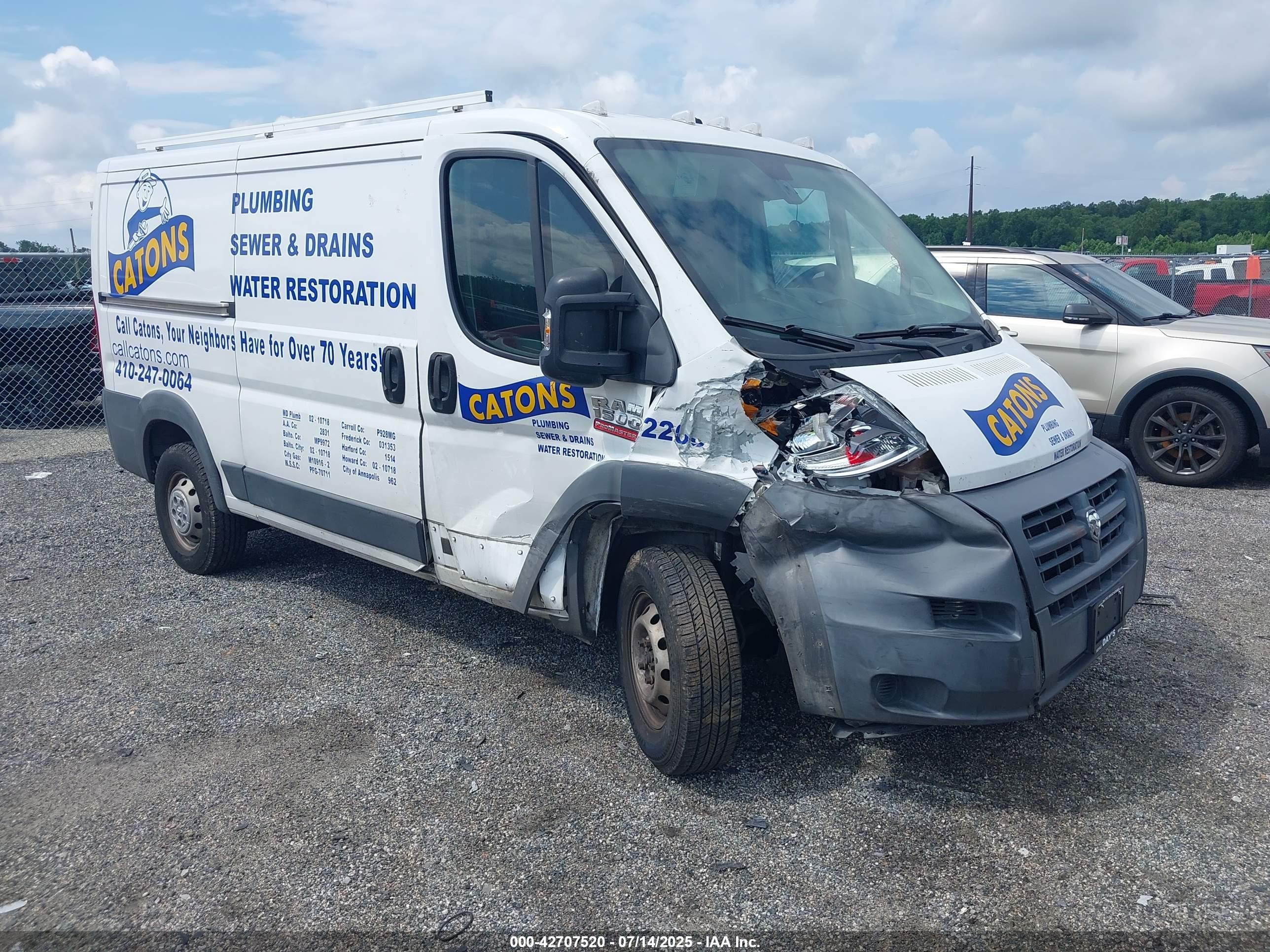 2014 Ram ProMaster, VIN 3C6TRVAD8EE127098 — Front end