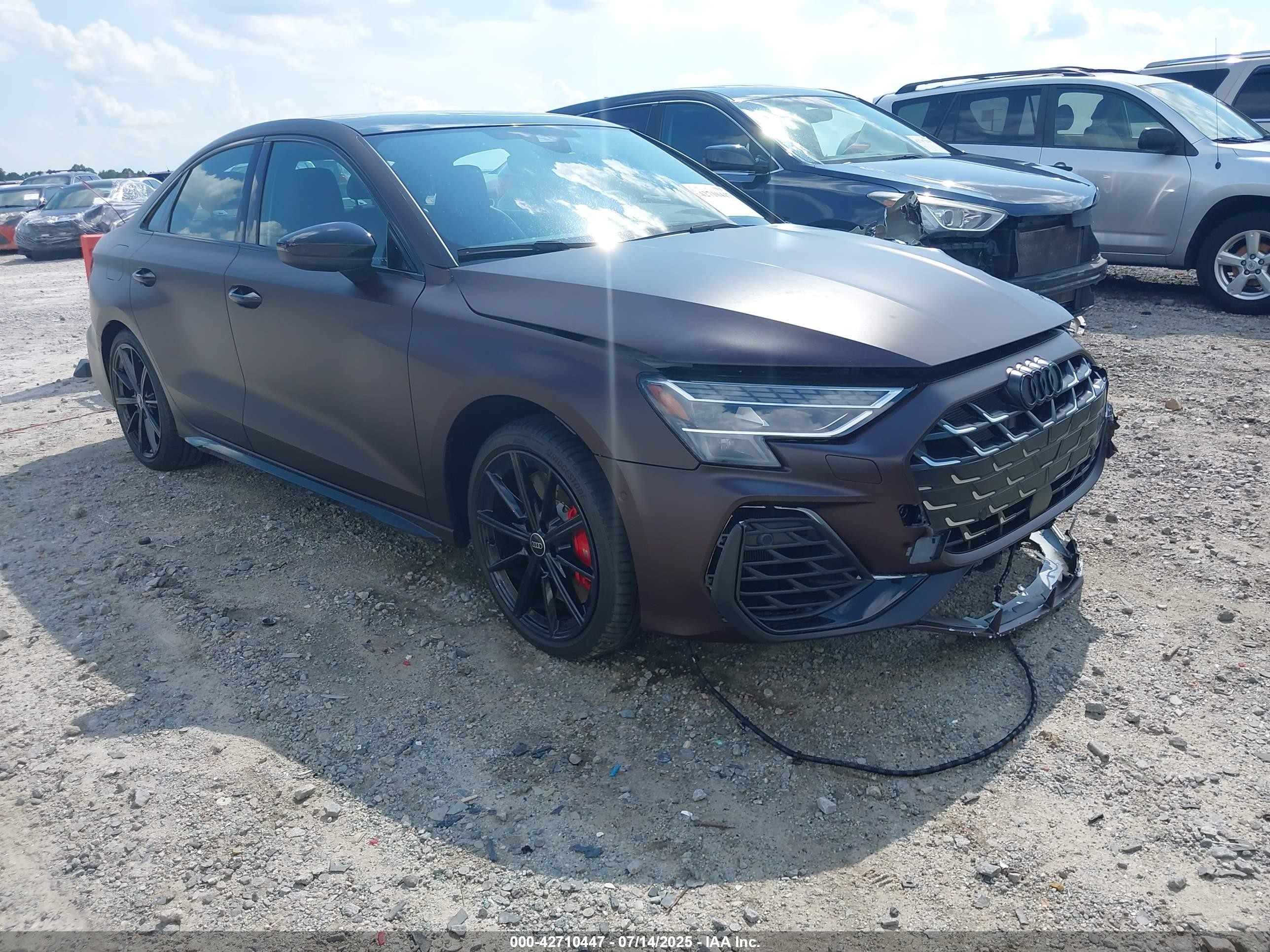 2025 Audi S3 Premium Plus, VIN WAUH5DGY8SA052705 — Перед