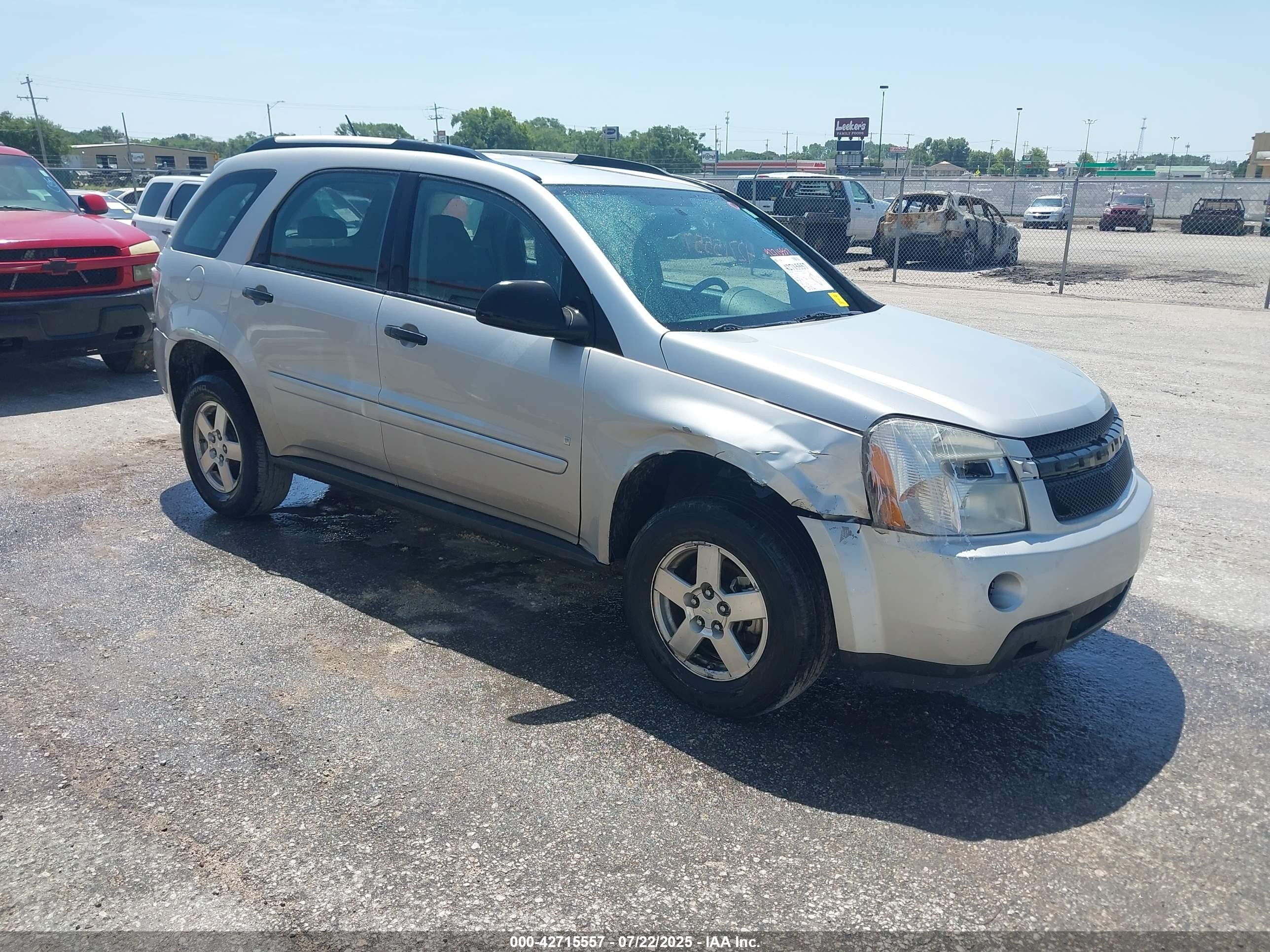 2008 Chevrolet Equinox LS, VIN 2CNDL23F886074639 — Front end