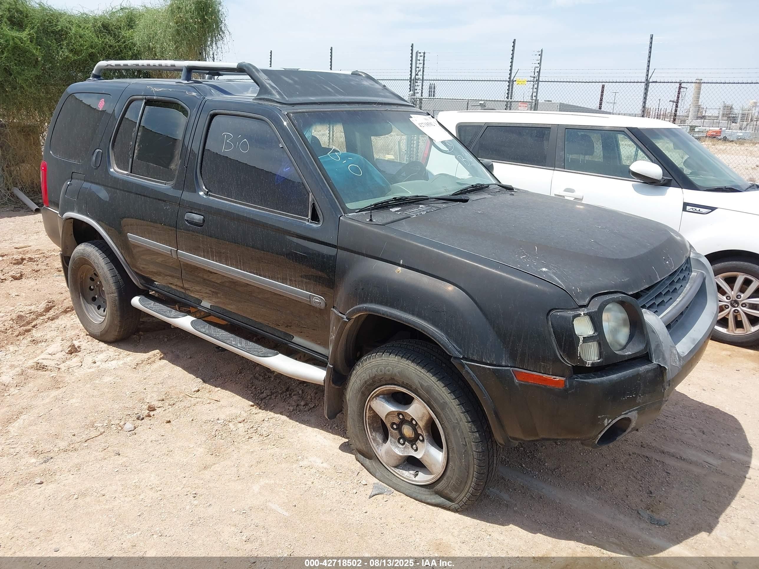 2003 Nissan Xterra XE, VIN 5N1ED28T83C655851 — Front end