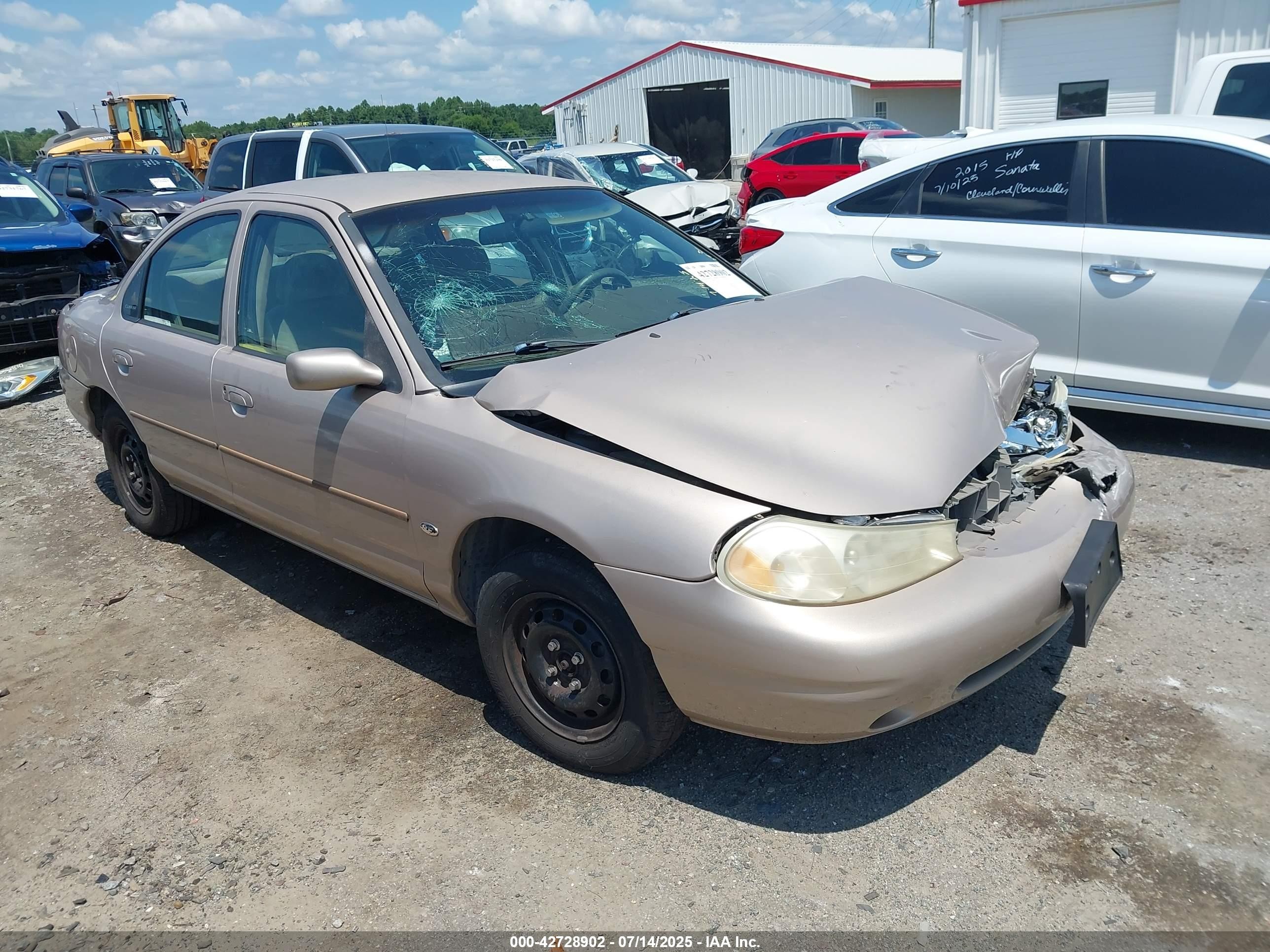 1998 Ford Contour SE Fleet, VIN 1FAFP6637WK276608 — Front end