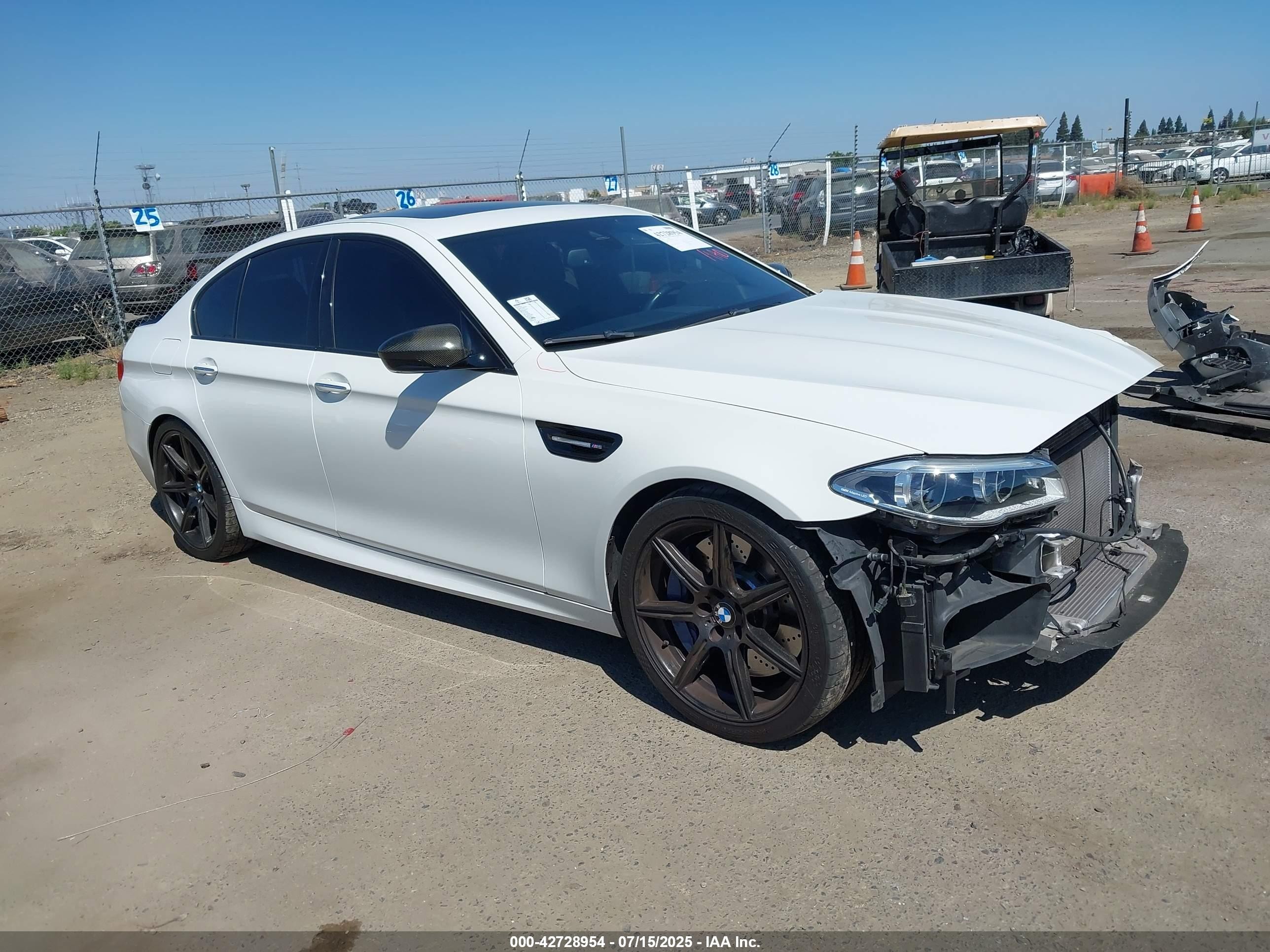 2014 BMW M5, VIN WBSFV9C53ED593286 — Auction photo