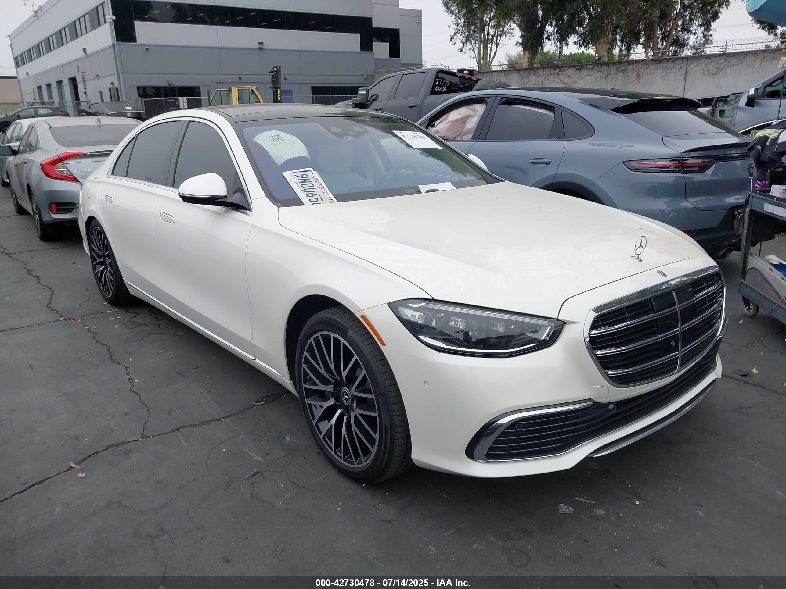 2021 Mercedes-Benz S 580, VIN W1K6G7GB1MA042821 — Rear end