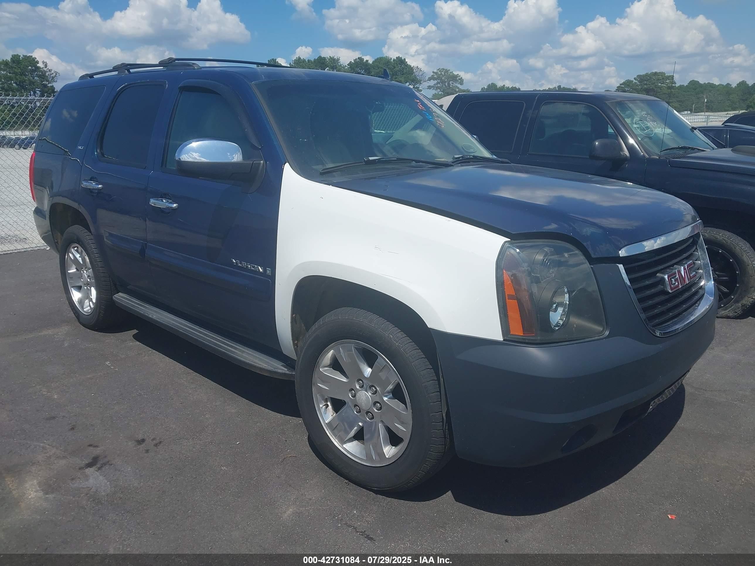 2007 GMC Yukon SLT, VIN 1GKFC13J17R386689 — All over