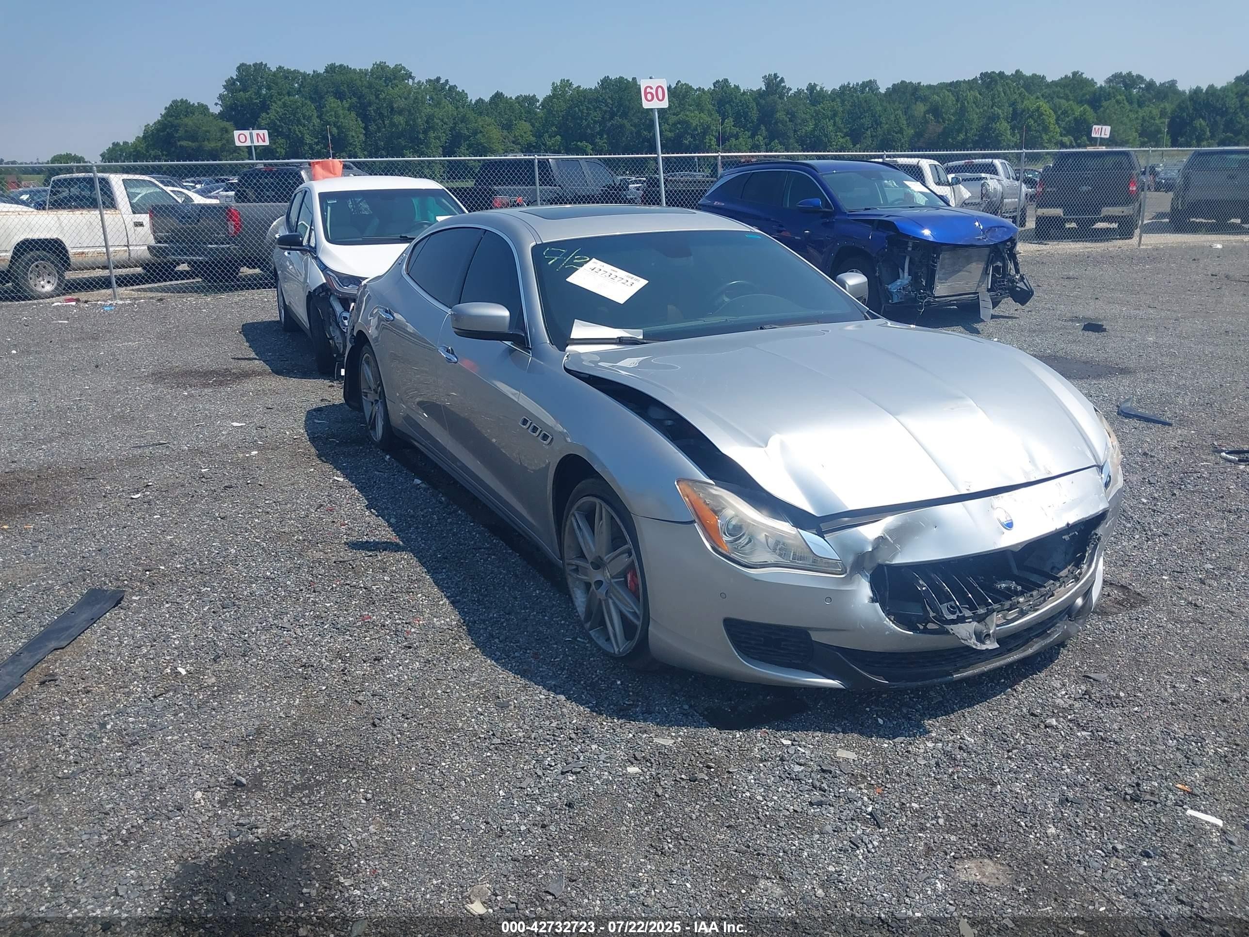 2014 Maserati Quattroporte S Q4, VIN ZAM56RRAXE1116842 — Front end