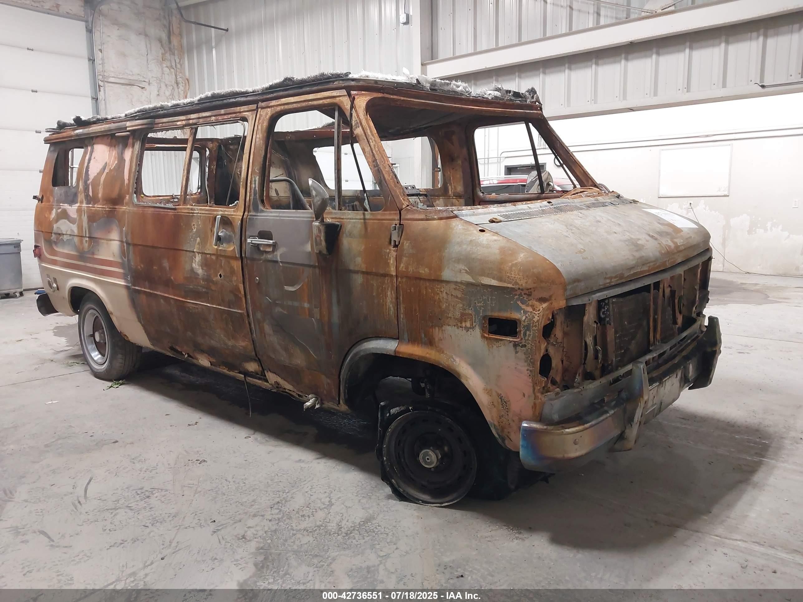 1983 GMC Rally, VIN 1GDEG25H0D7504567 — Burn