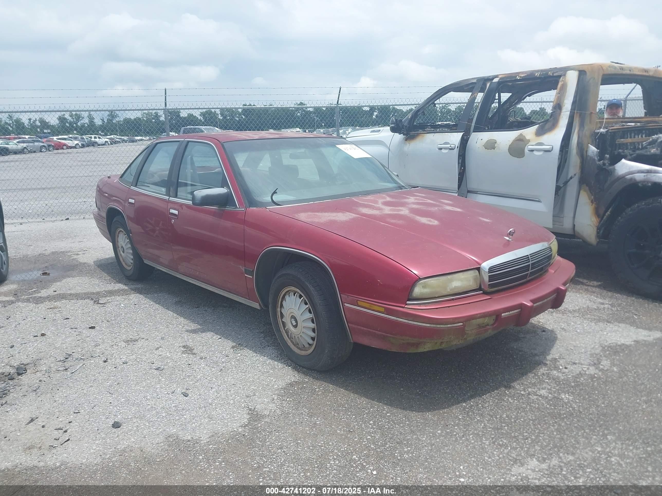1993 Buick Regal Custom, VIN 2G4WB54L4P1413457 — Обычный износ