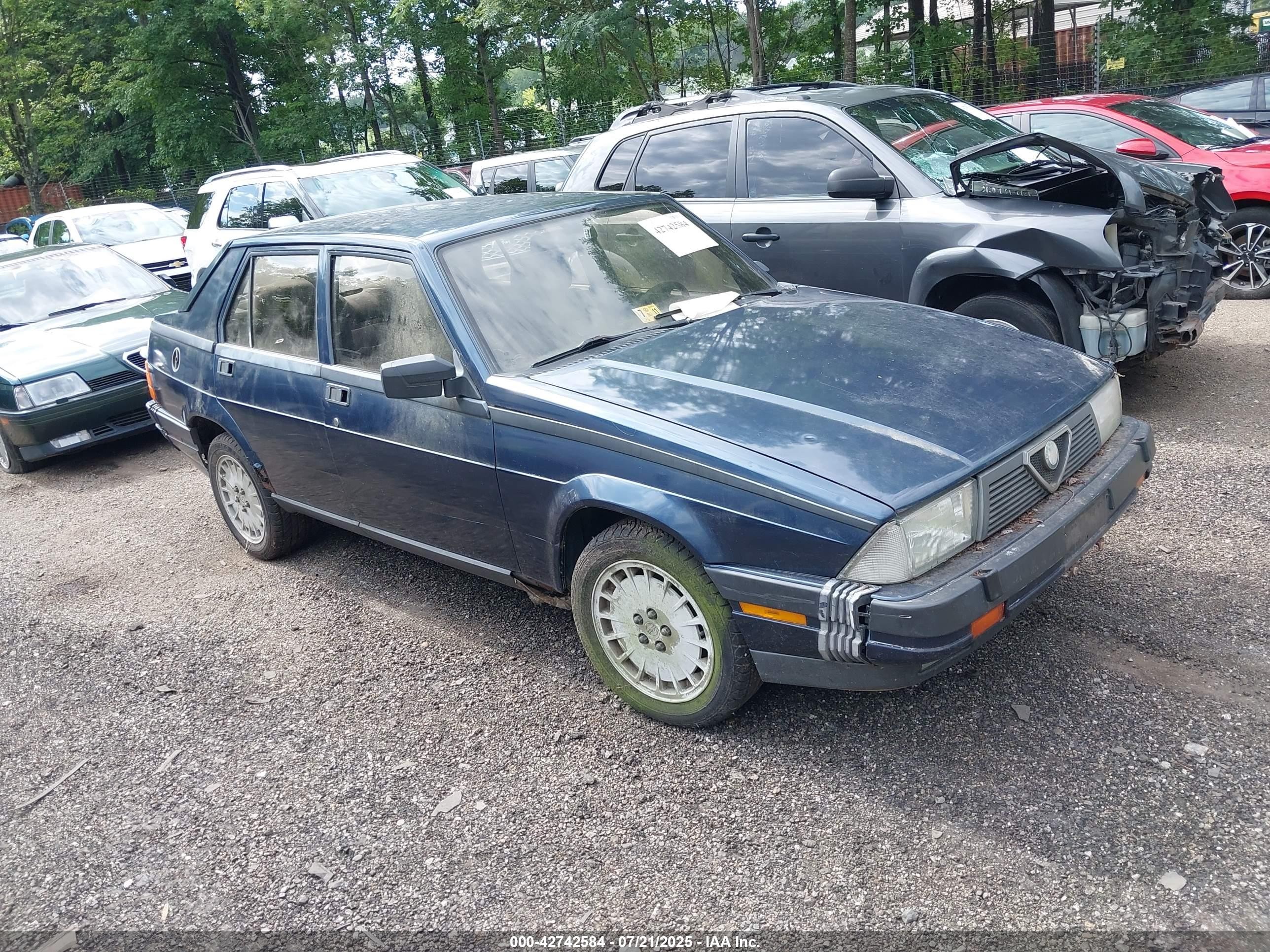 1987 Alfa Romeo Milano, VIN ZARDA1146H1075741 — Frame damage