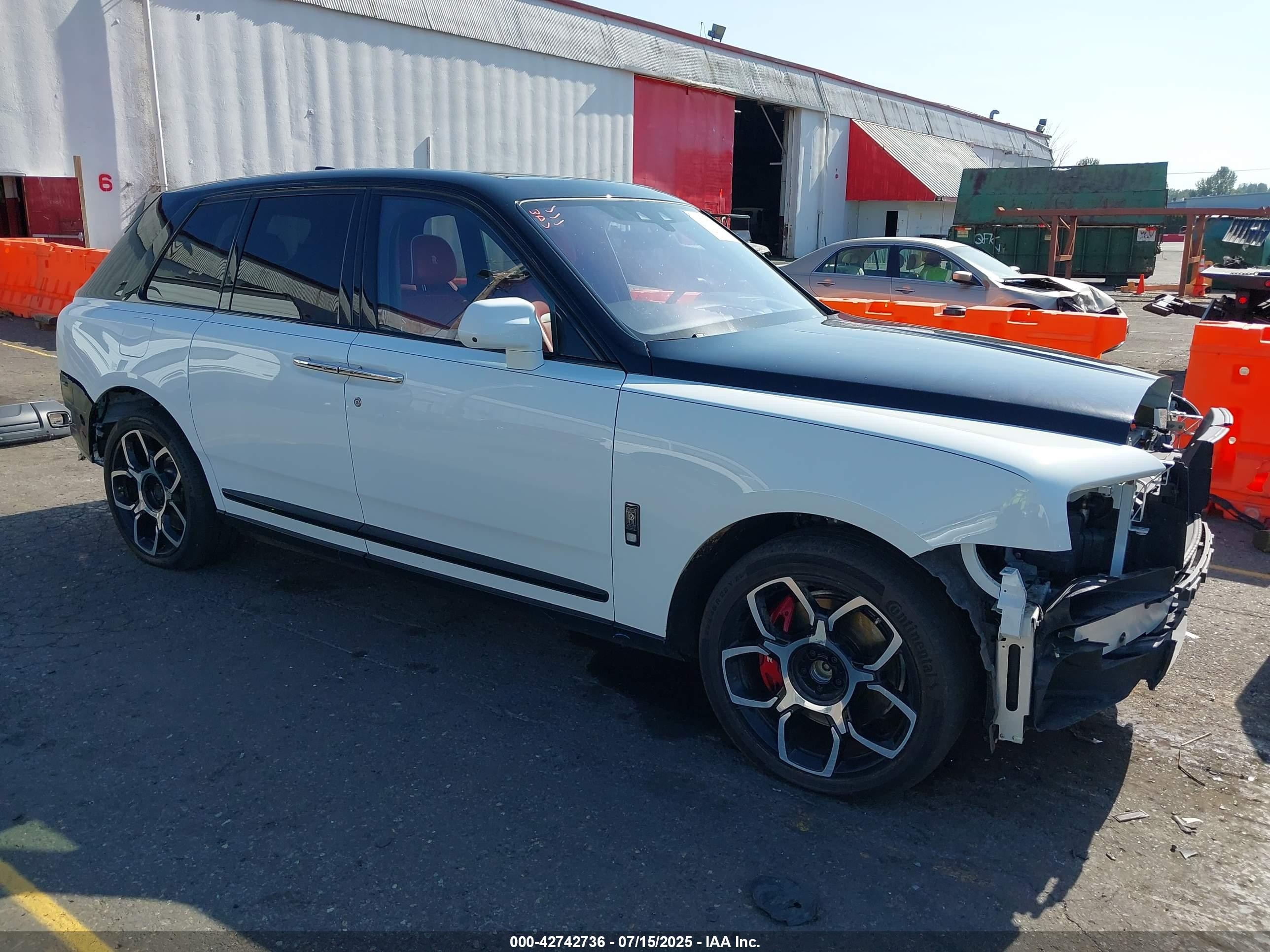 2021 Rolls-Royce Cullinan Black Badge, VIN SLATV8C05MU208339 — All over
