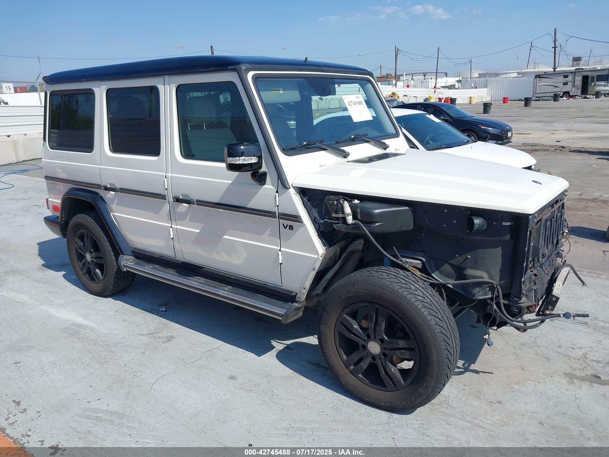 2010 Mercedes-Benz G 550, VIN WDCYC3HF1AX184954 — Перед