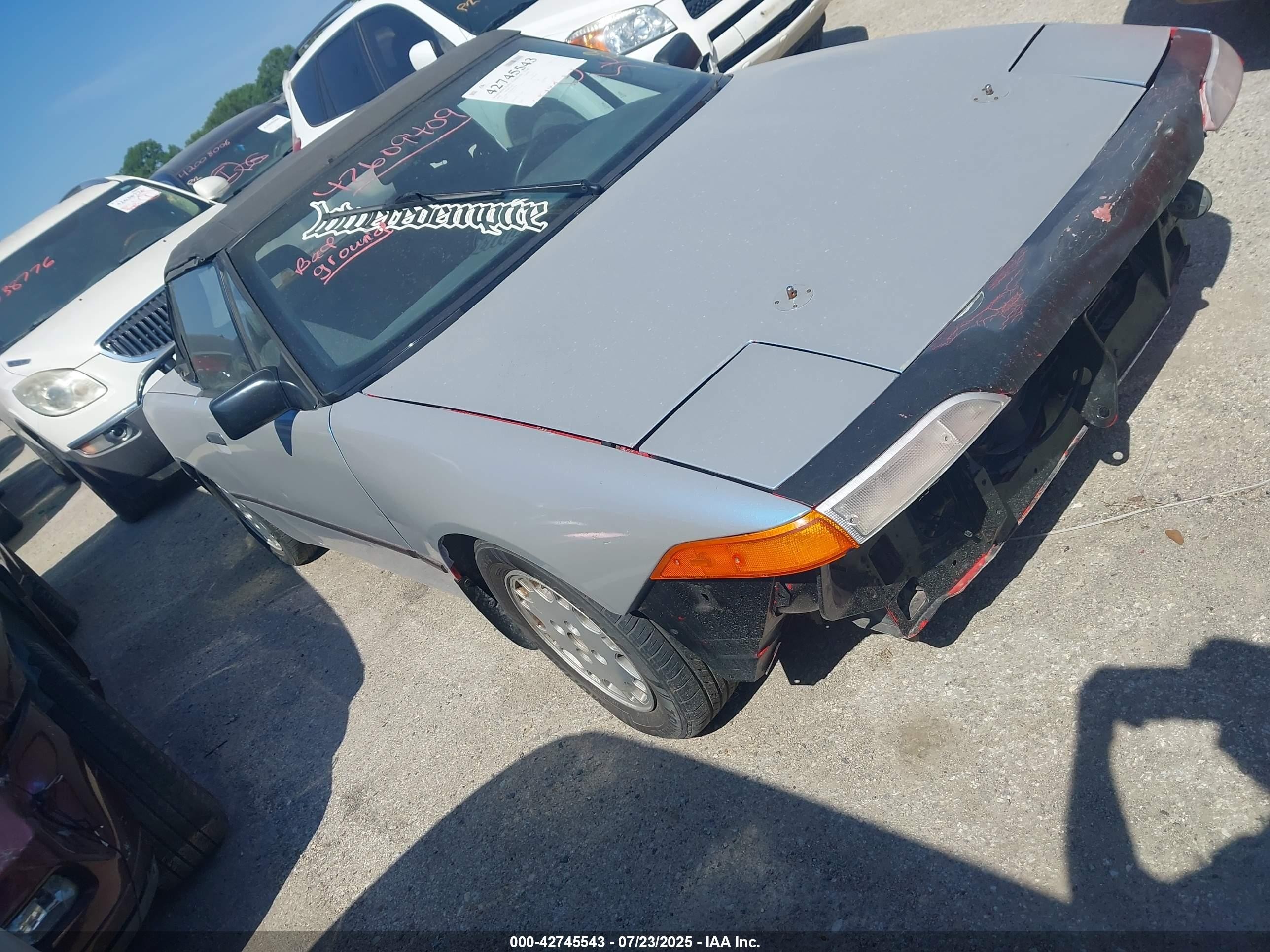 1991 Mercury Capri, VIN 6MPCT01ZXM8616807 — Front end