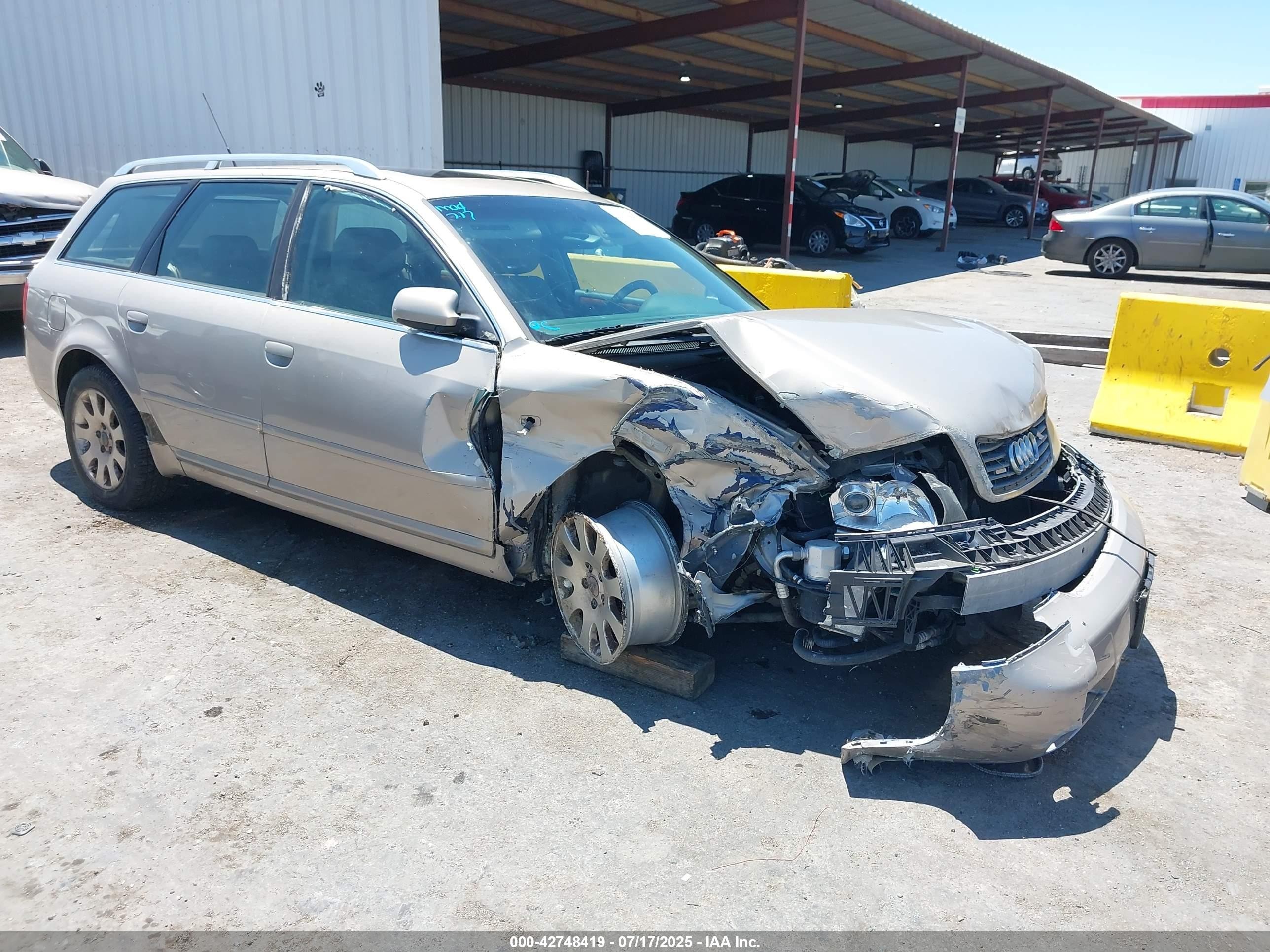 2000 Audi A6, VIN WAULH24B3YN124868 — Front end