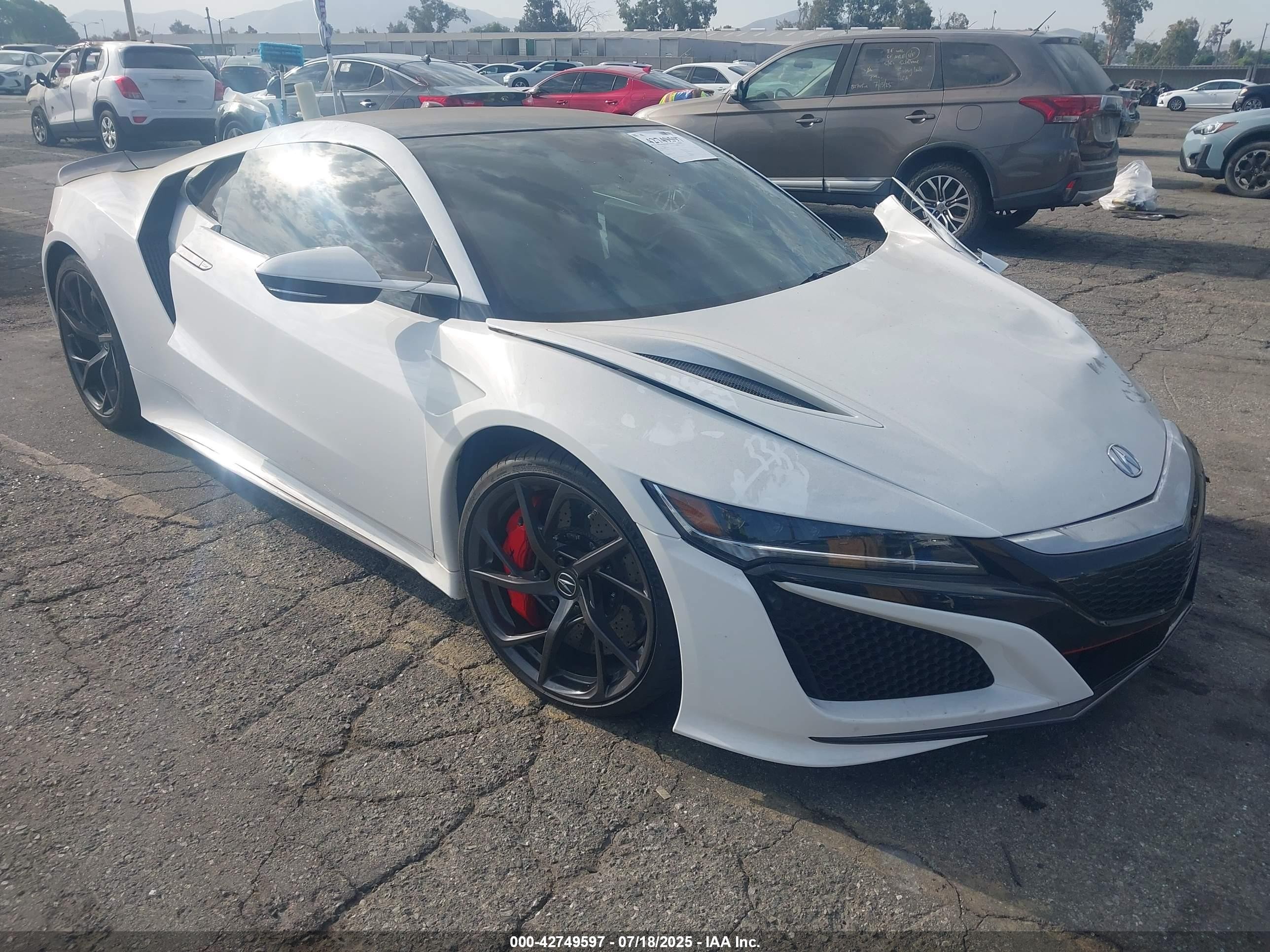 2017 Acura NSX, VIN 19UNC1B09HY000531 — Side