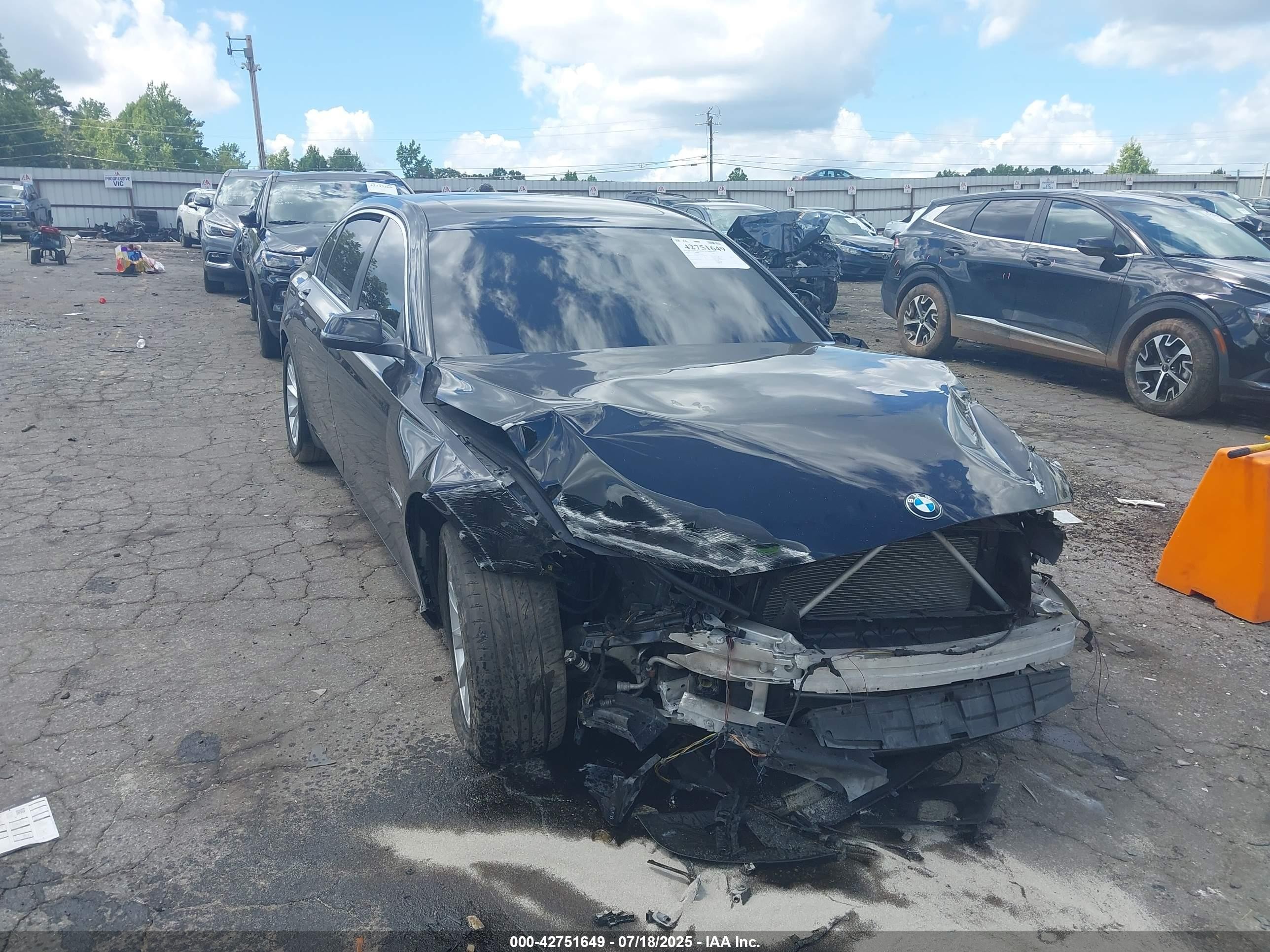 2013 BMW 7 Series 740Li xDrive, VIN WBAYF4C55DD127340 — All over