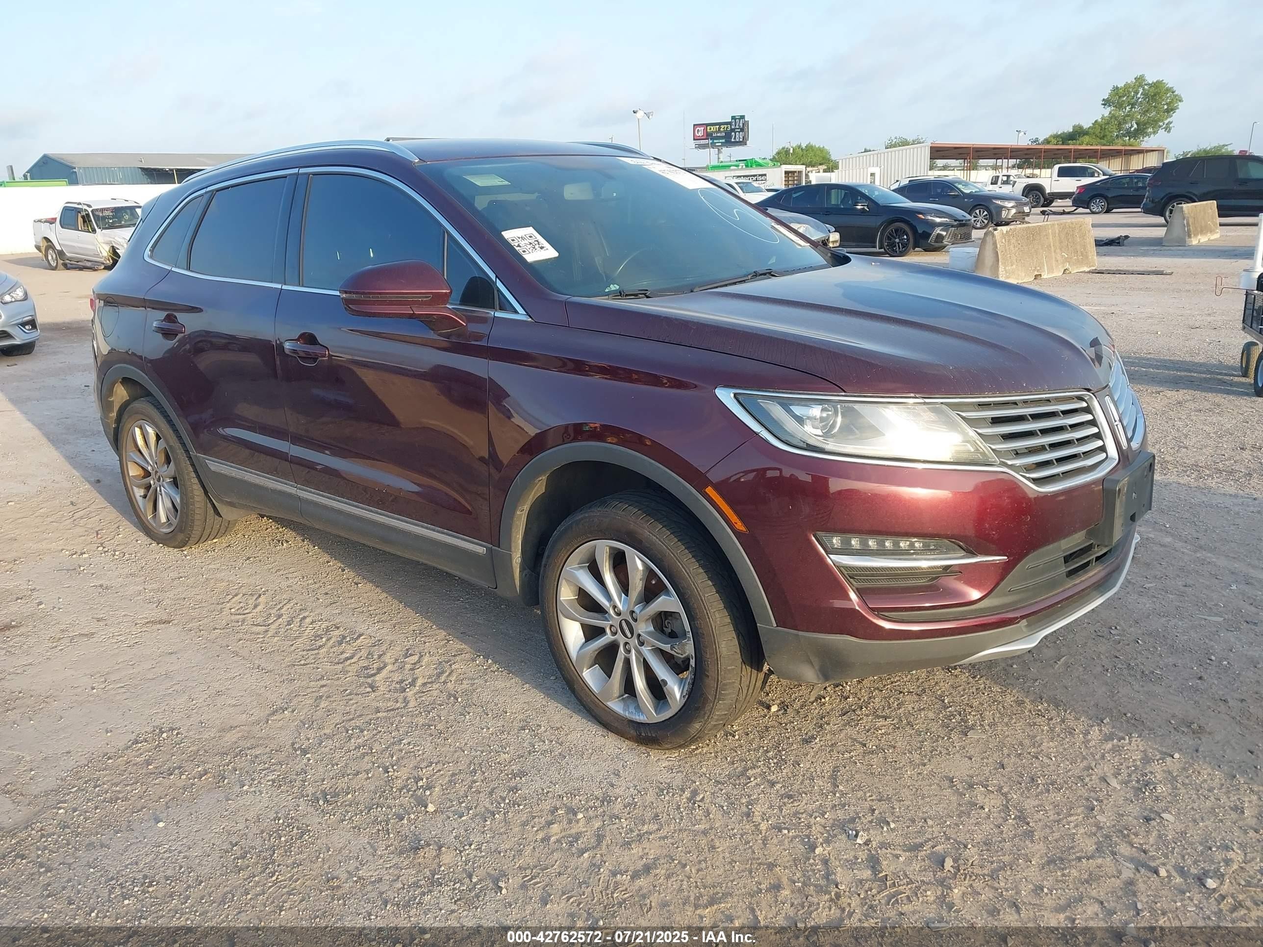 2017 Lincoln MKC Select, VIN 5LMCJ2C9XHUL24473 — Stripped