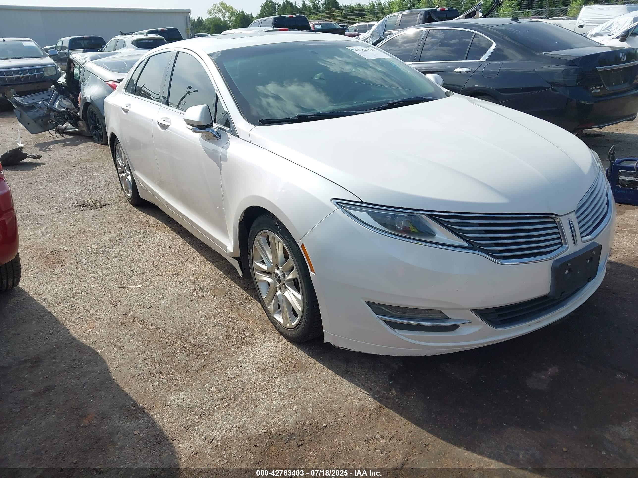 2016 Lincoln MKZ, VIN 3LN6L2J96GR614776 — Electrical