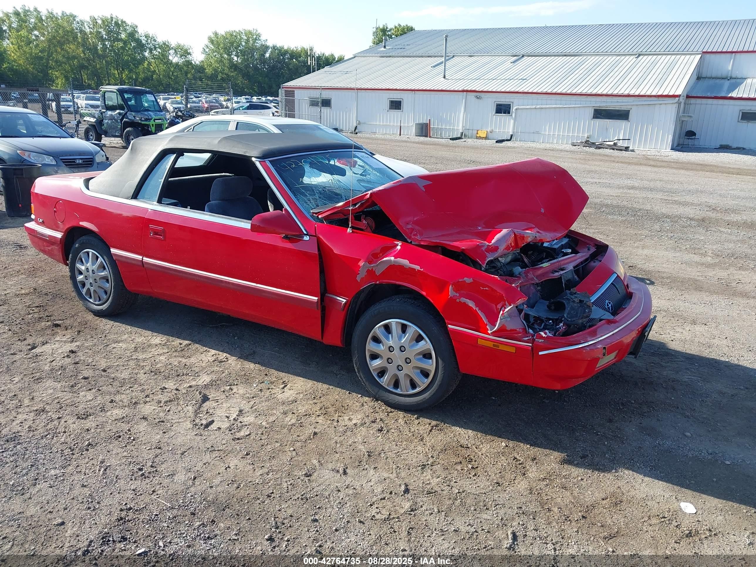 1995 Chrysler LeBaron GTC, VIN 1C3EU4531SF609476 — Front end