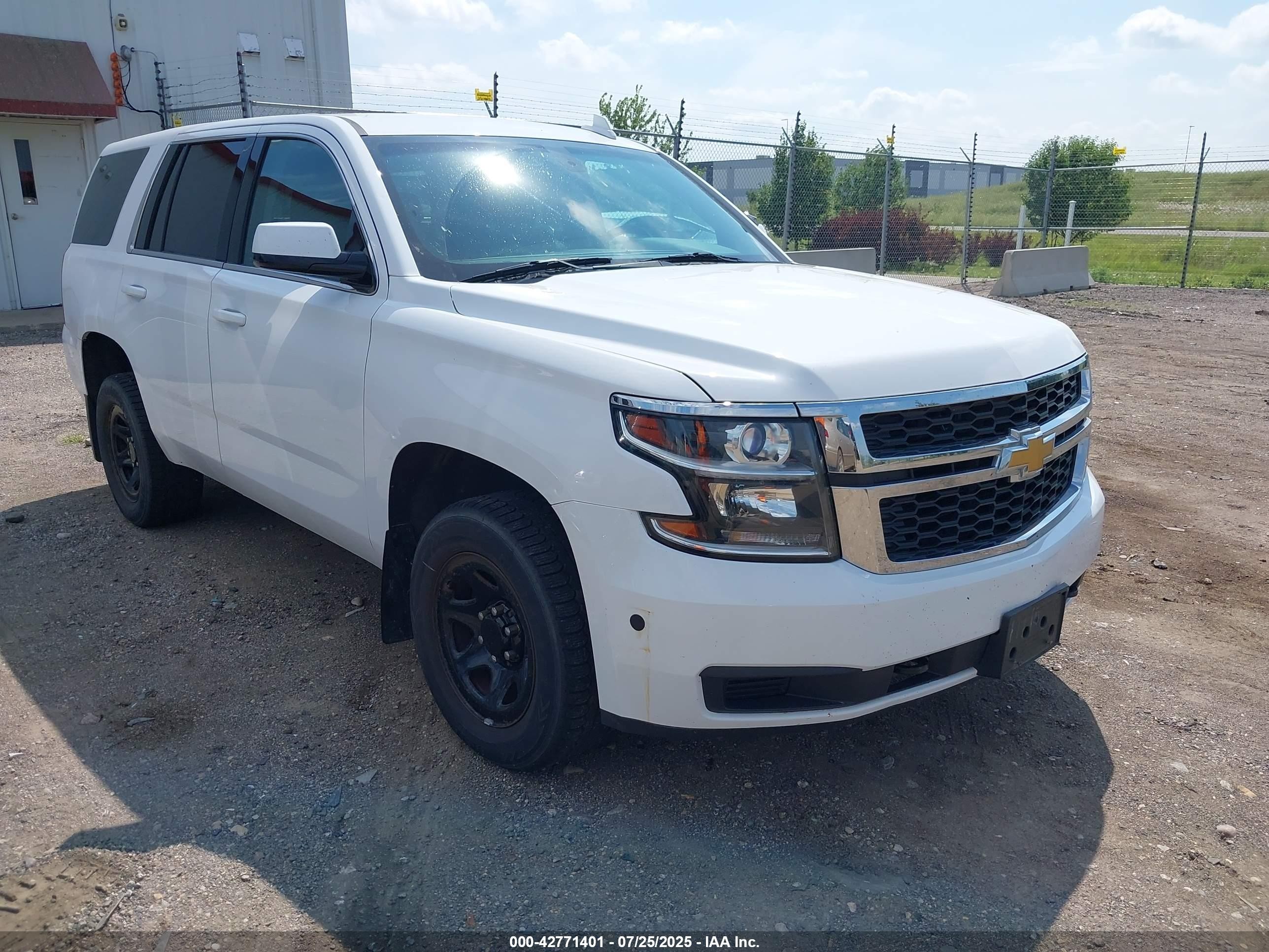2017 Chevrolet Tahoe Commercial, VIN 1GNSKDECXHR205191 — Auction photo