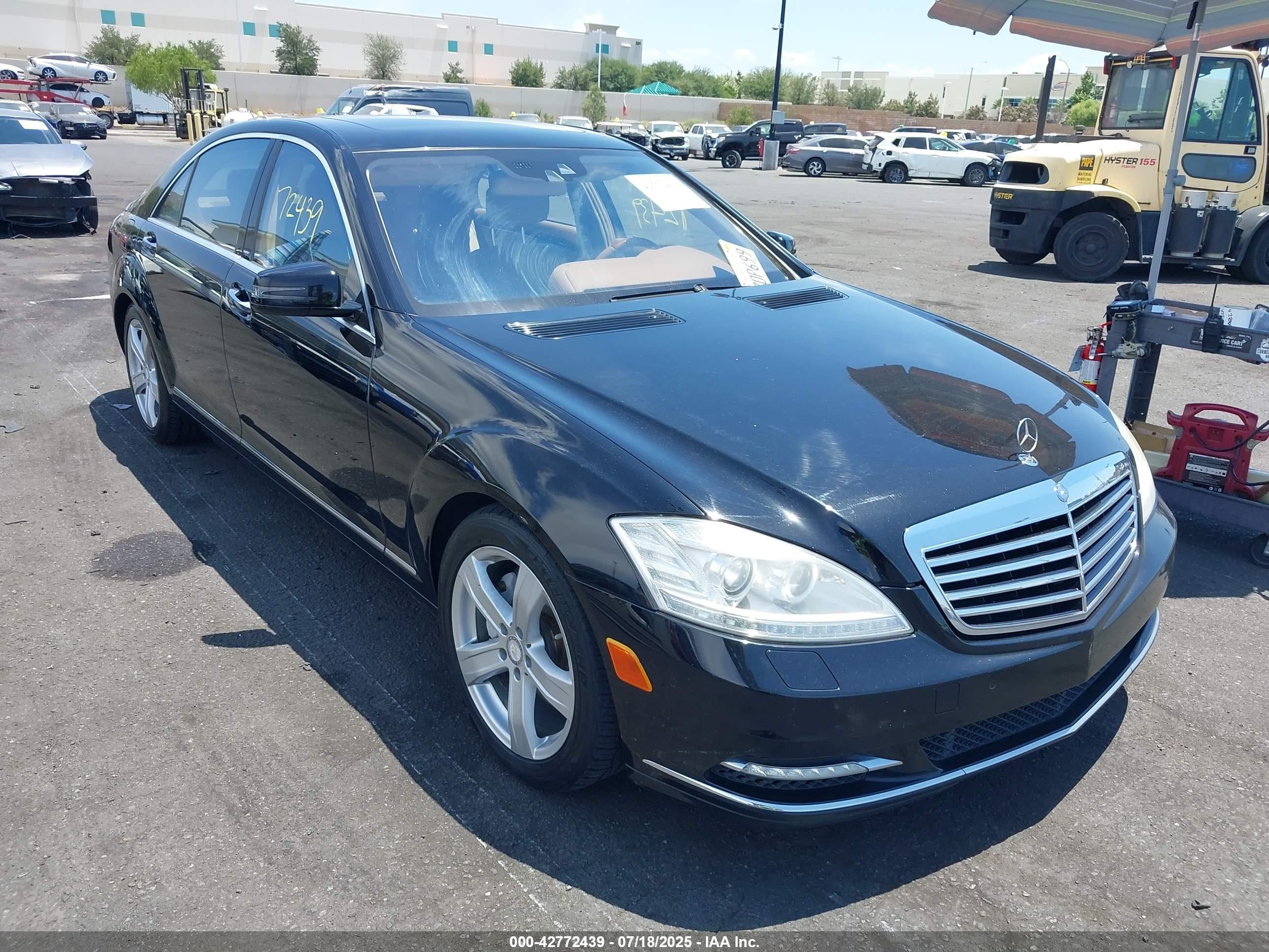 2010 Mercedes-Benz S 550, VIN WDDNG7BB1AA312757 — All over