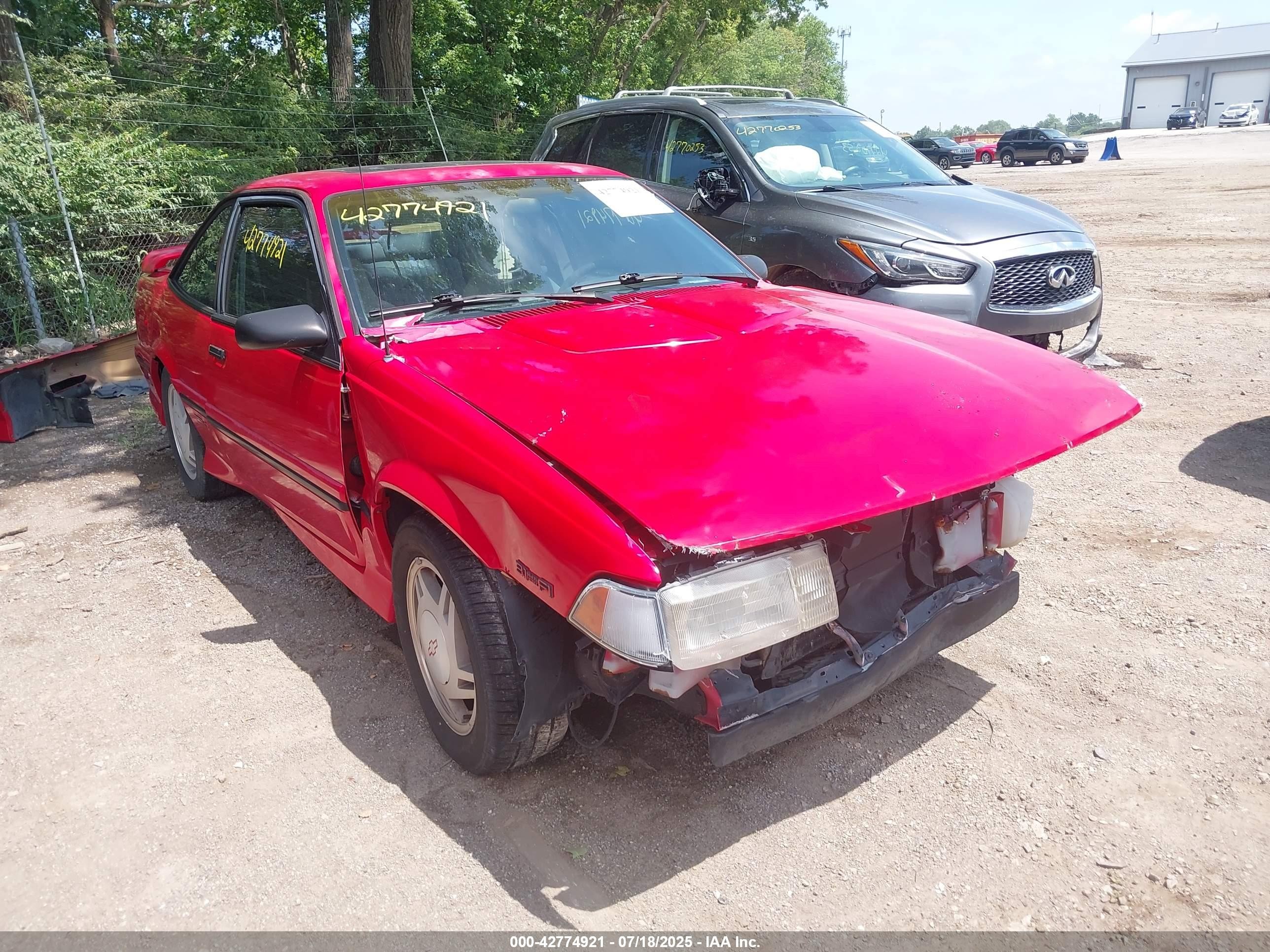 1992 Chevrolet Cavalier, VIN 1G1JF14T9N7129181 — Front end