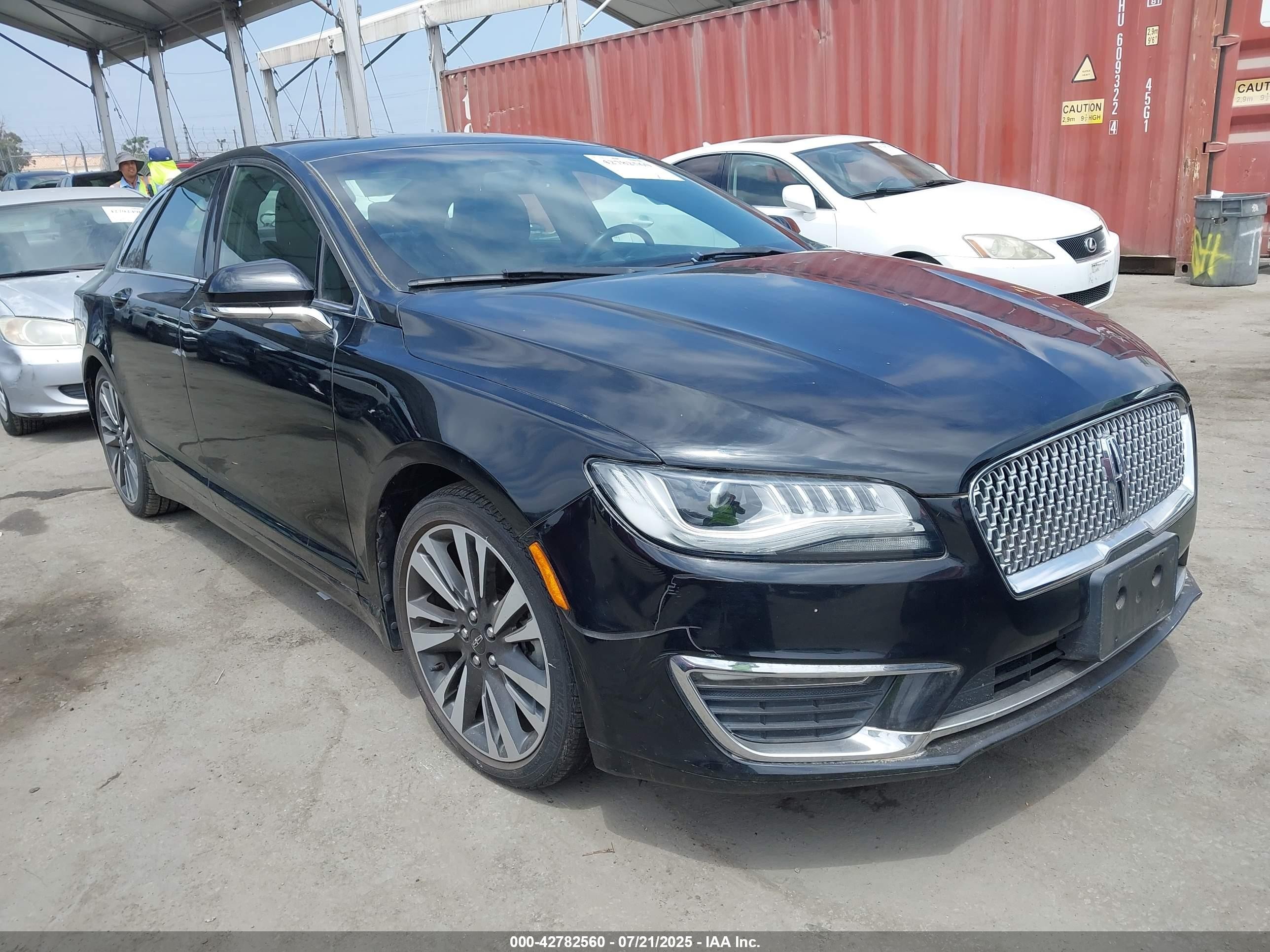 2017 Lincoln MKZ Hybrid Reserve, VIN 3LN6L5MU8HR632750 — Storm