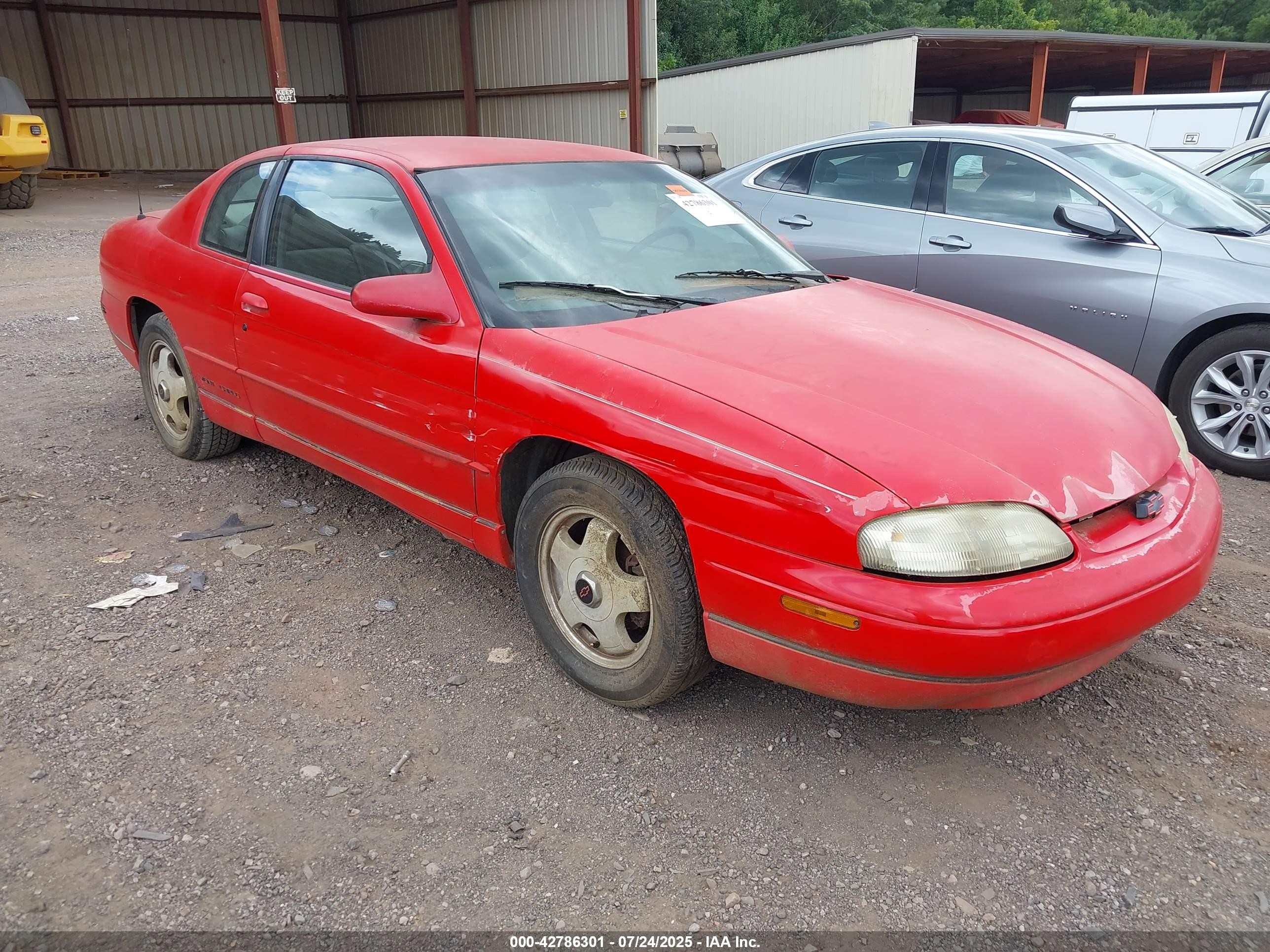 1998 Chevrolet Monte Carlo Z34, VIN 2G1WX12K0W9328522 — Side