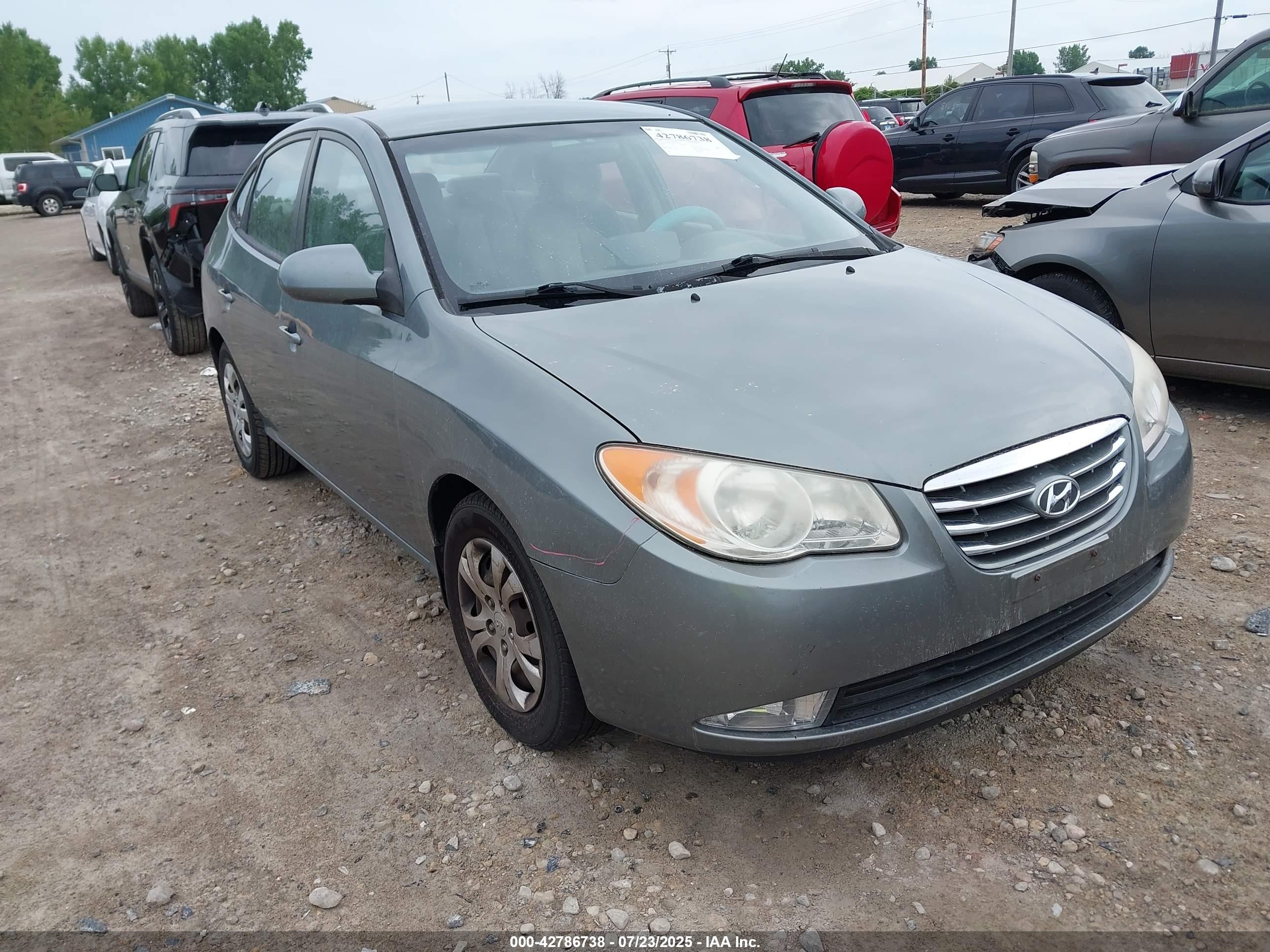 2010 Hyundai Elantra GLS, VIN KMHDU4ADXAU950306 — Rear end