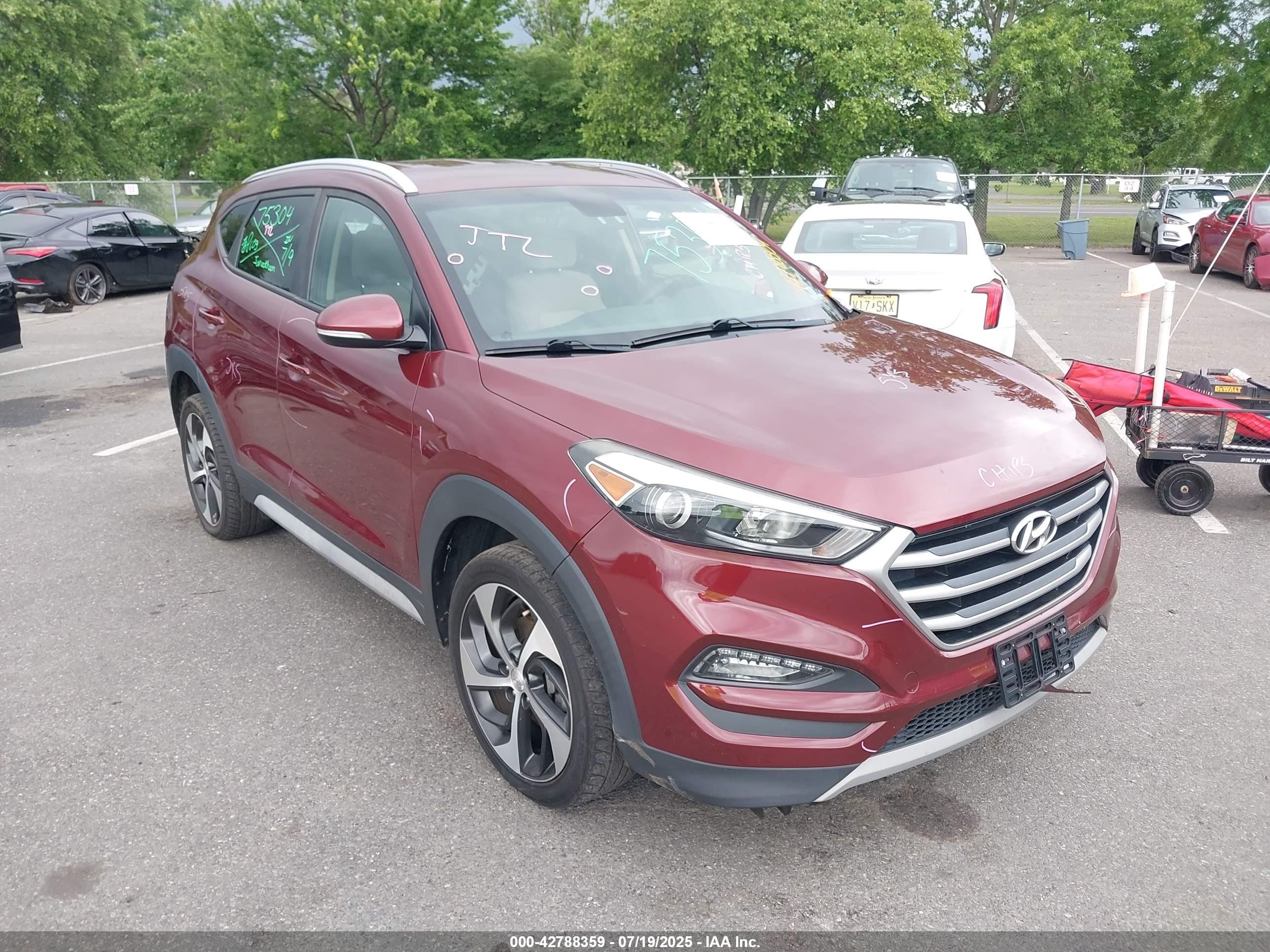 2017 Hyundai Tucson Sport, VIN KM8J3CA26HU542166 — Rear end