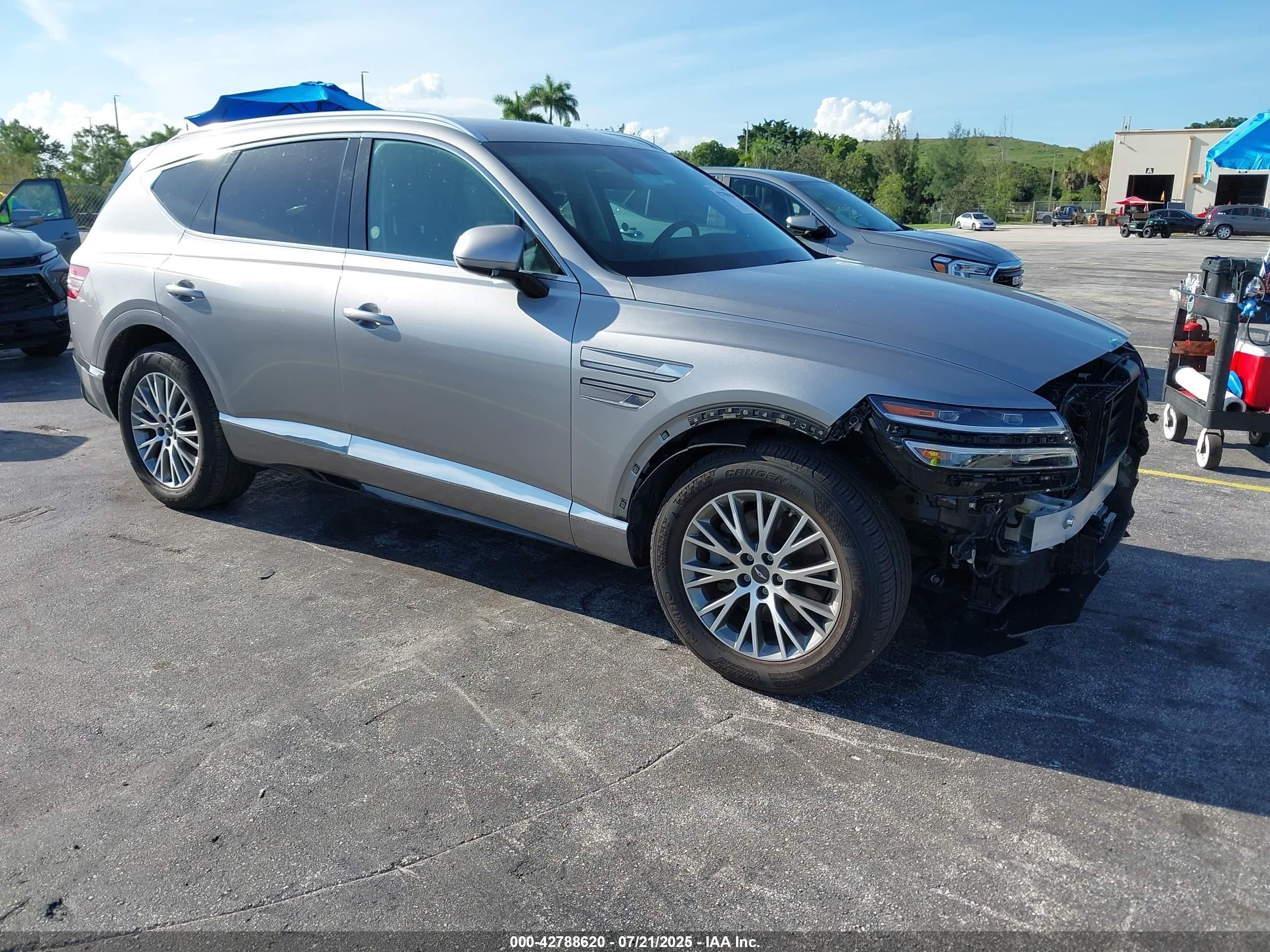 2024 Genesis GV80, VIN KMUHBDSB2RU181110 — Front end