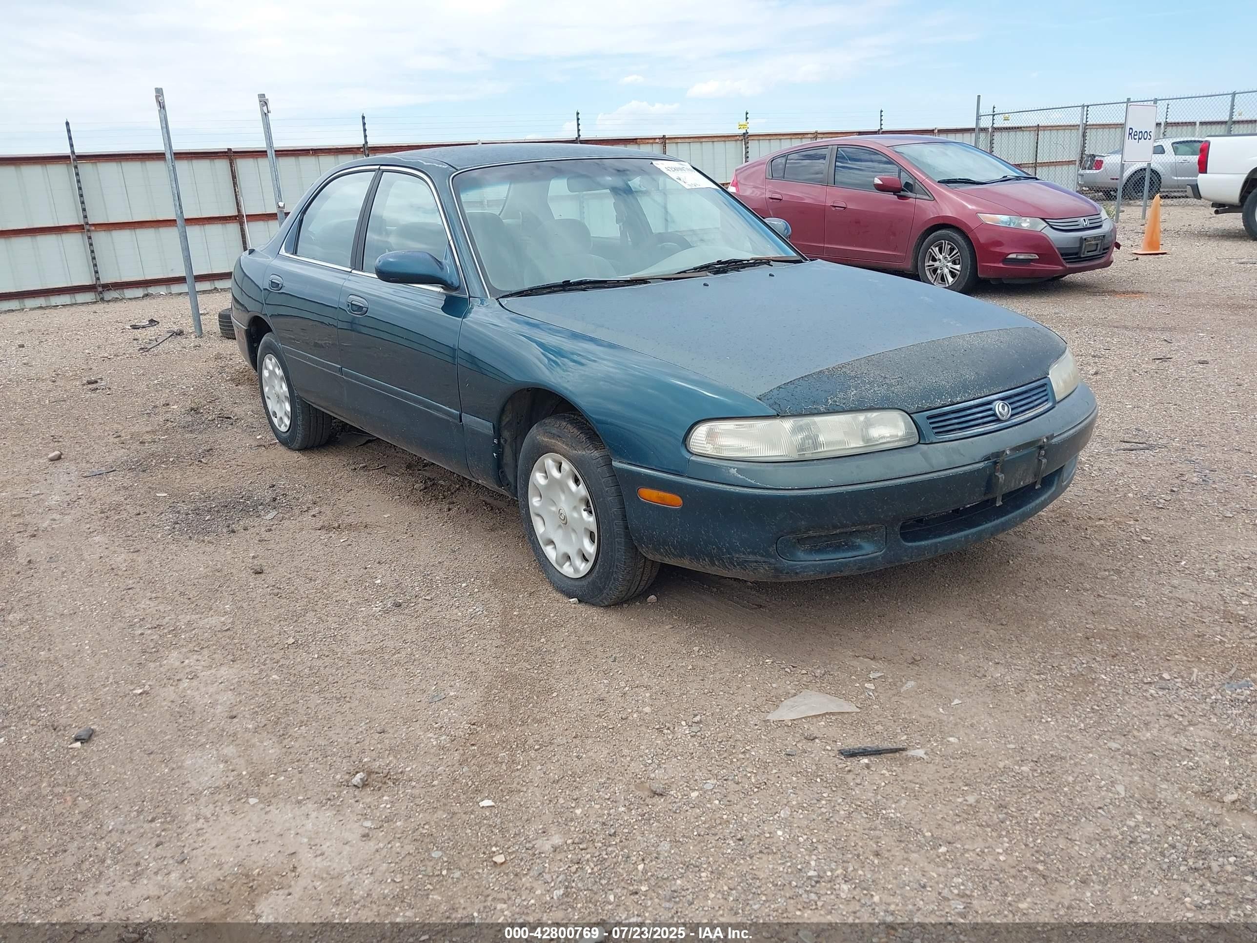 1995 Mazda 626 DX, VIN 1YVGE22C5S5422896 — По всему кузову