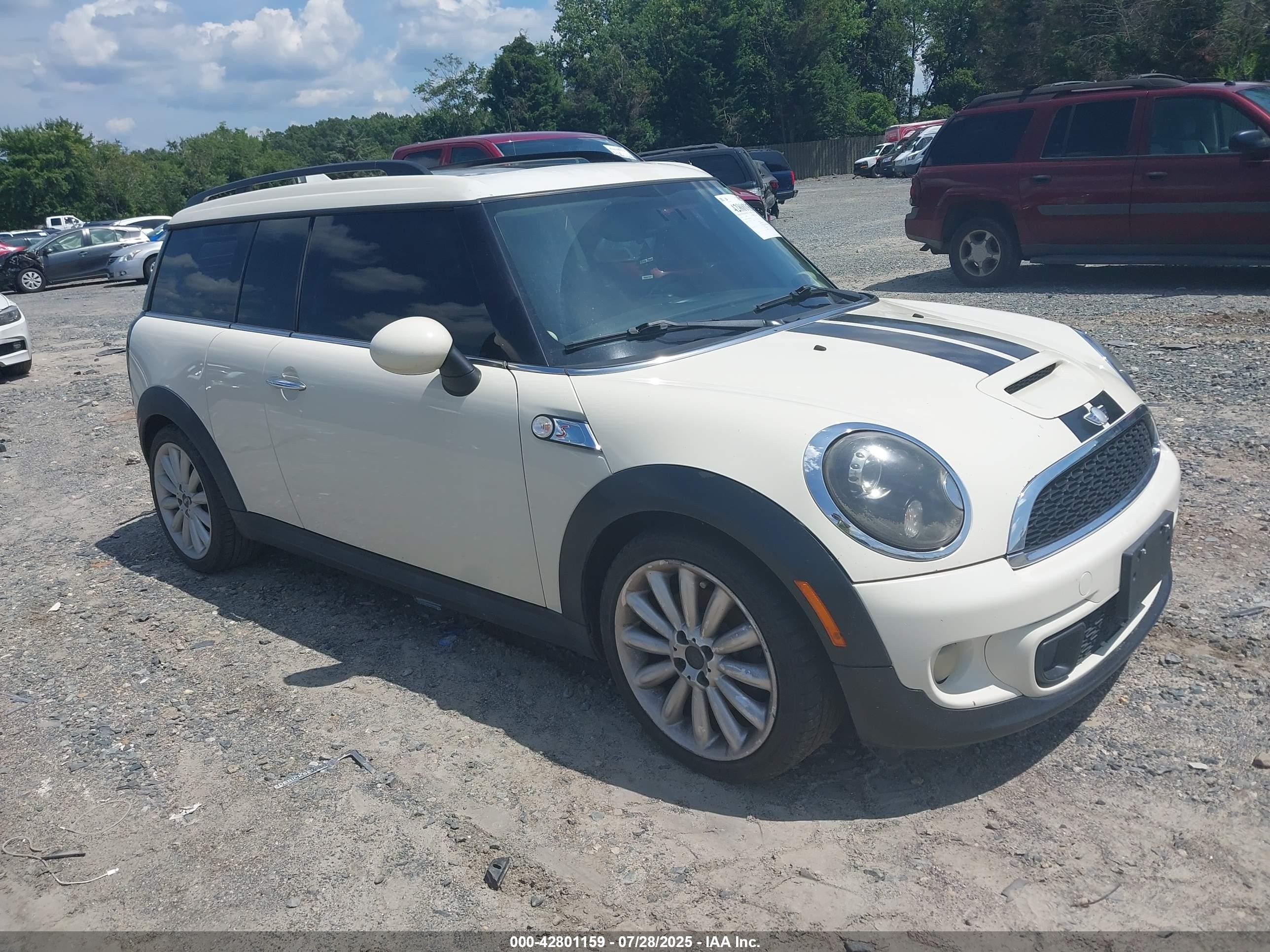 2011 MINI Clubman S, VIN WMWZG3C51BTY30965 — Repossession