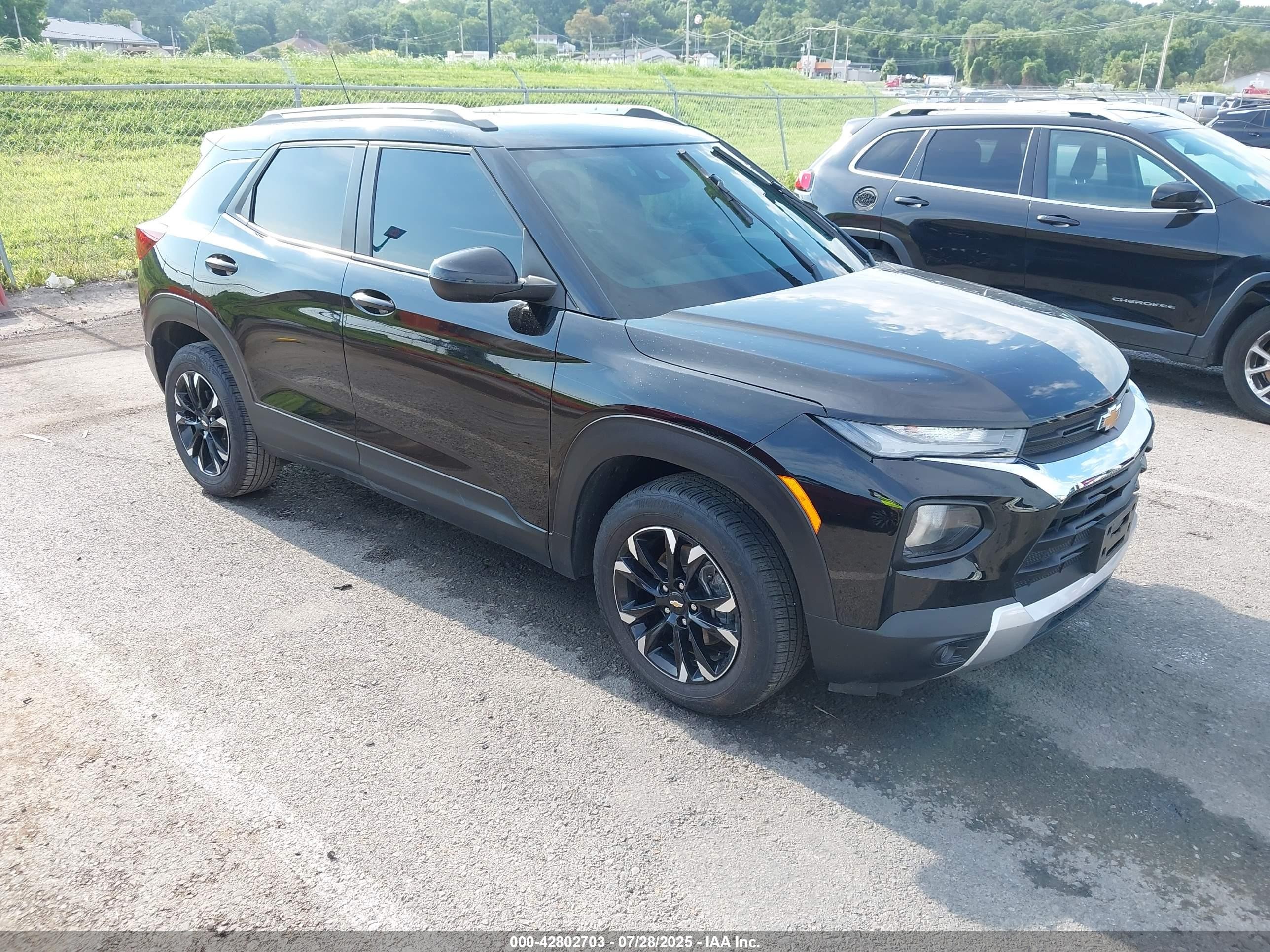 2022 Chevrolet TrailBlazer LT, VIN KL79MPS20NB122580 — Front end