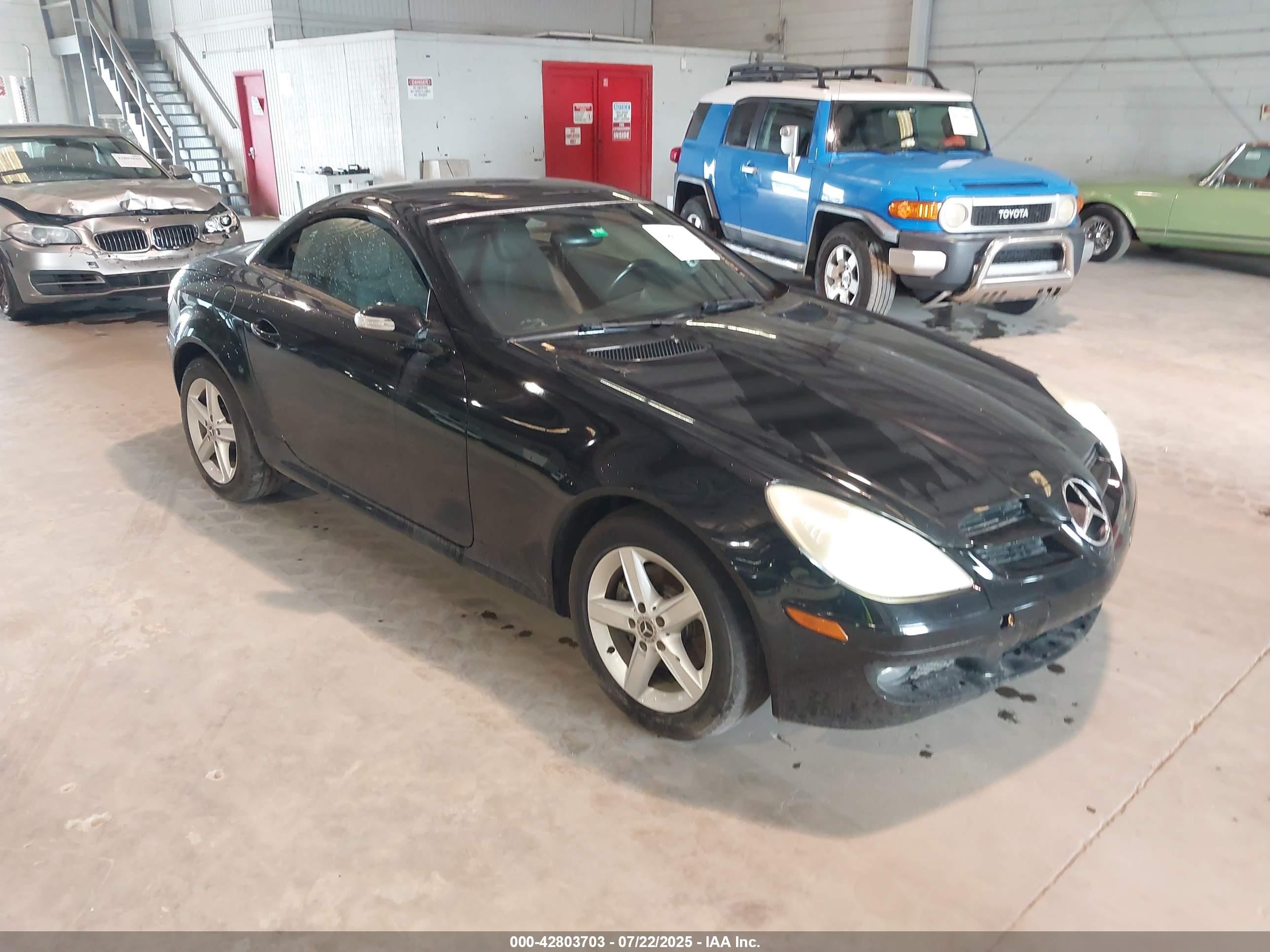 2007 Mercedes-Benz SLK 280, VIN WDBWK54F07F134240 — Auction photo