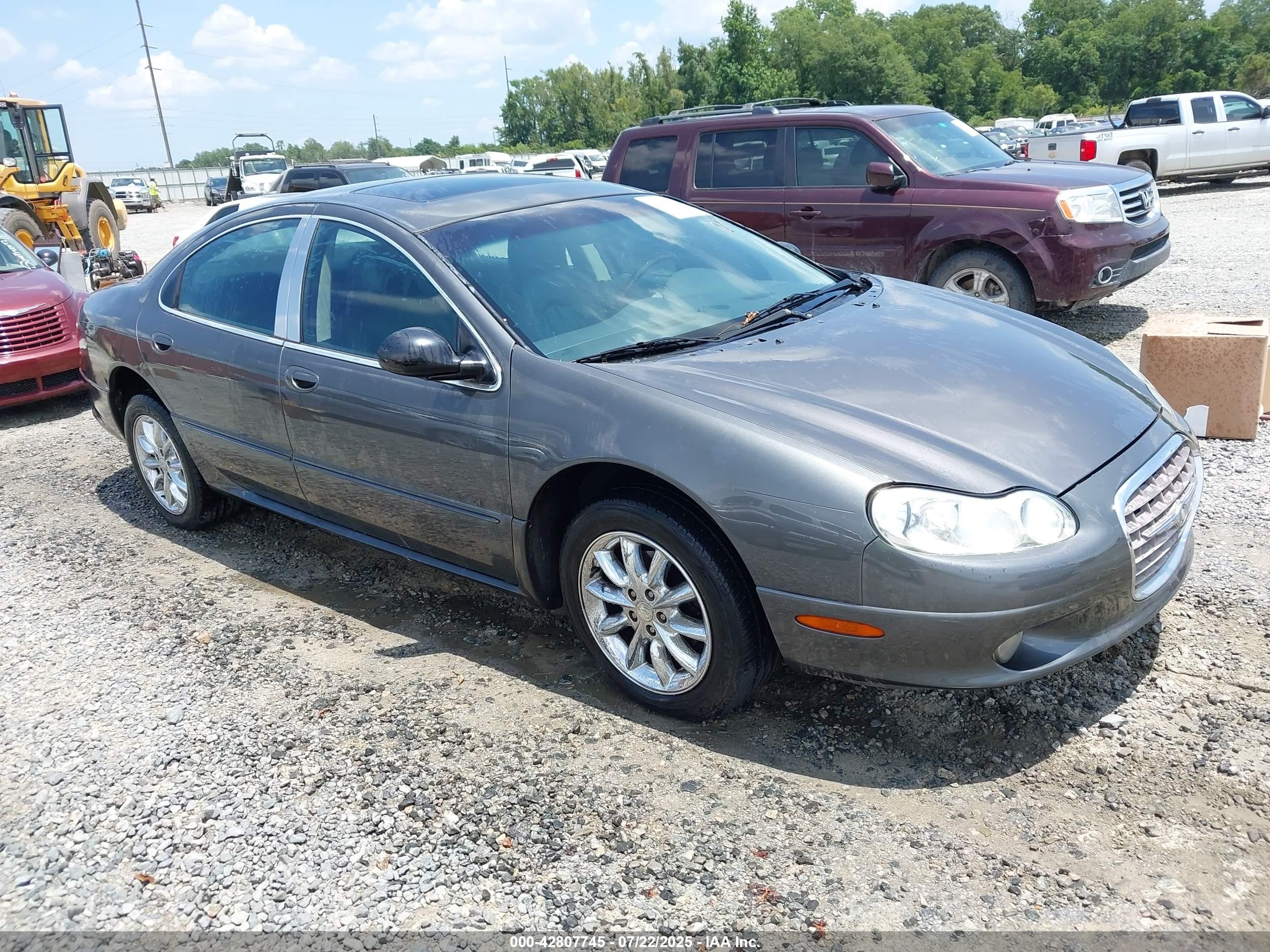 2004 Chrysler Concorde Limited, VIN 2C3HD56G94H699109 — Фото с аукциона