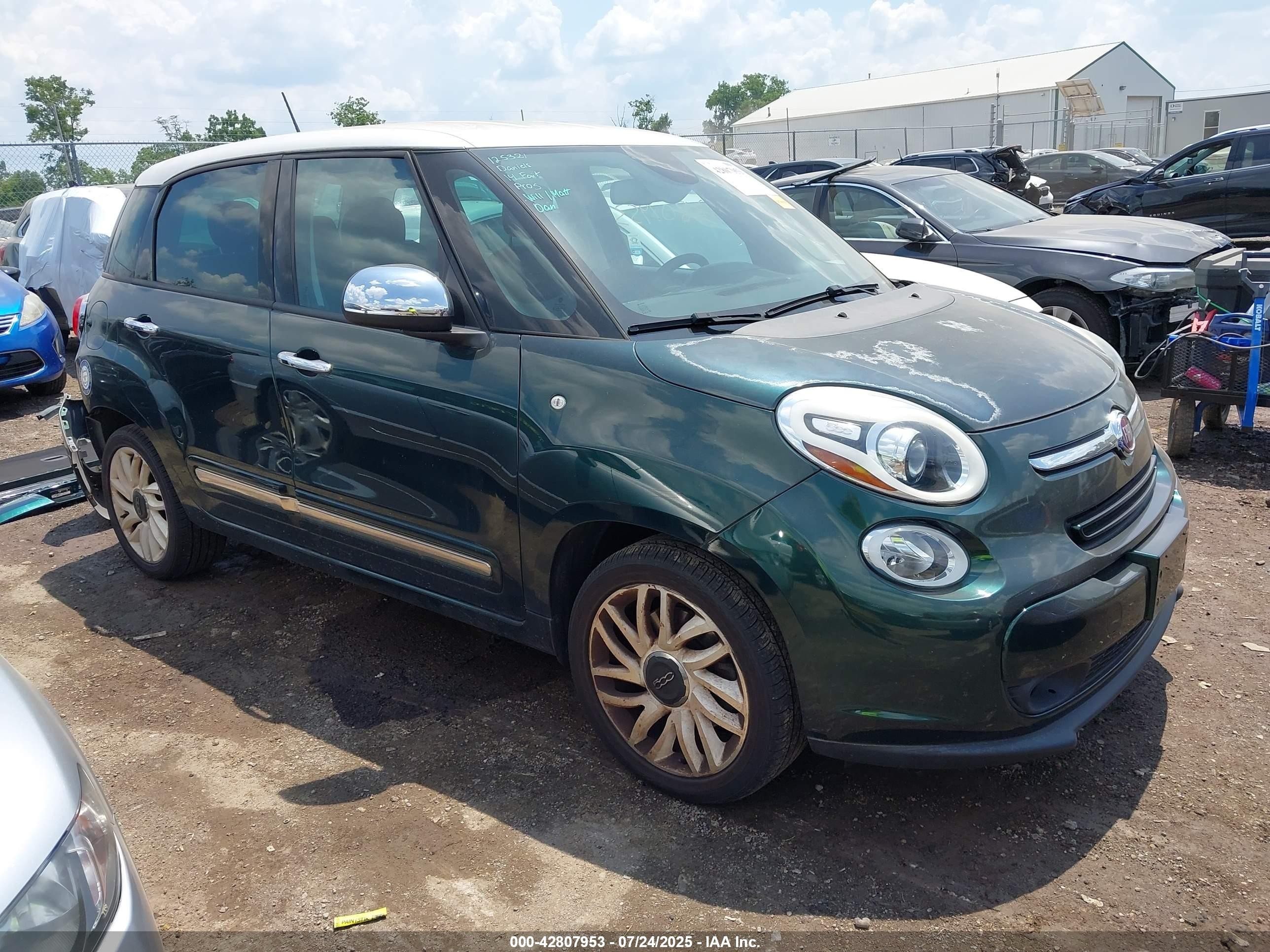 2014 FIAT 500L Lounge, VIN ZFBCFACH5EZ029986 — Rear end