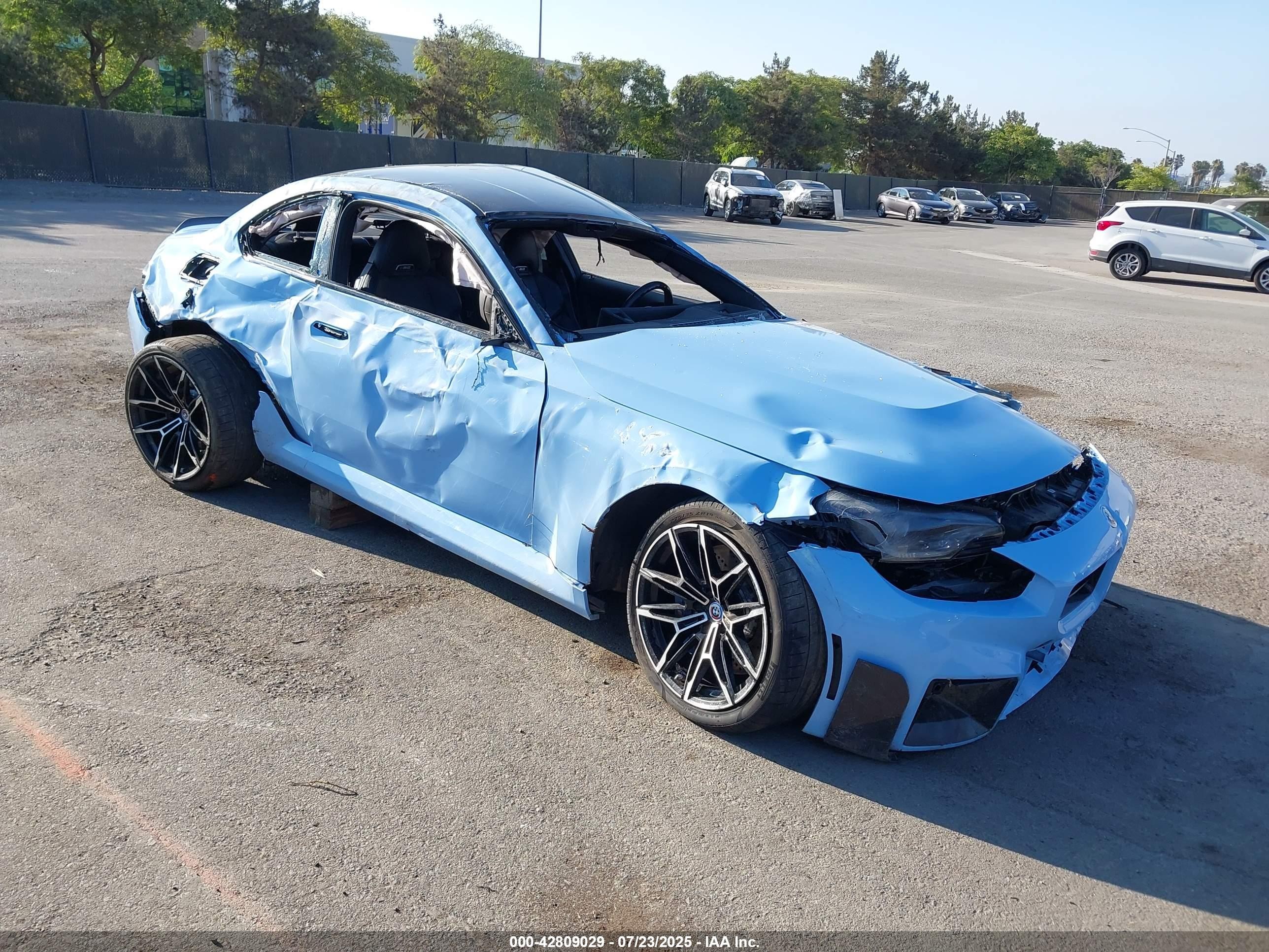 2023 BMW M2, VIN 3MF13DM02P8C92129 — Опрокидывание