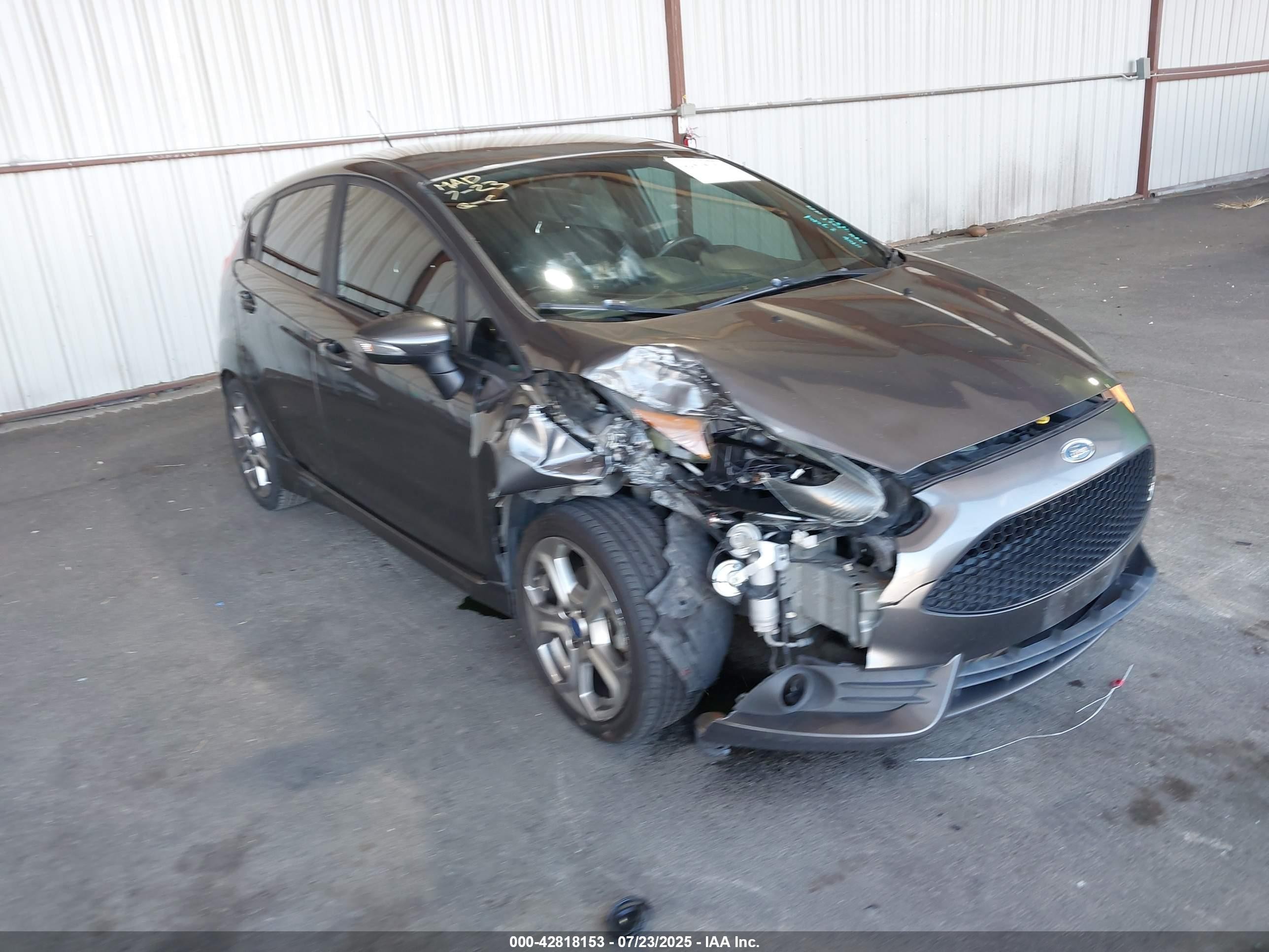 2016 Ford Fiesta ST, VIN 3FADP4GX3GM167571 — Front end