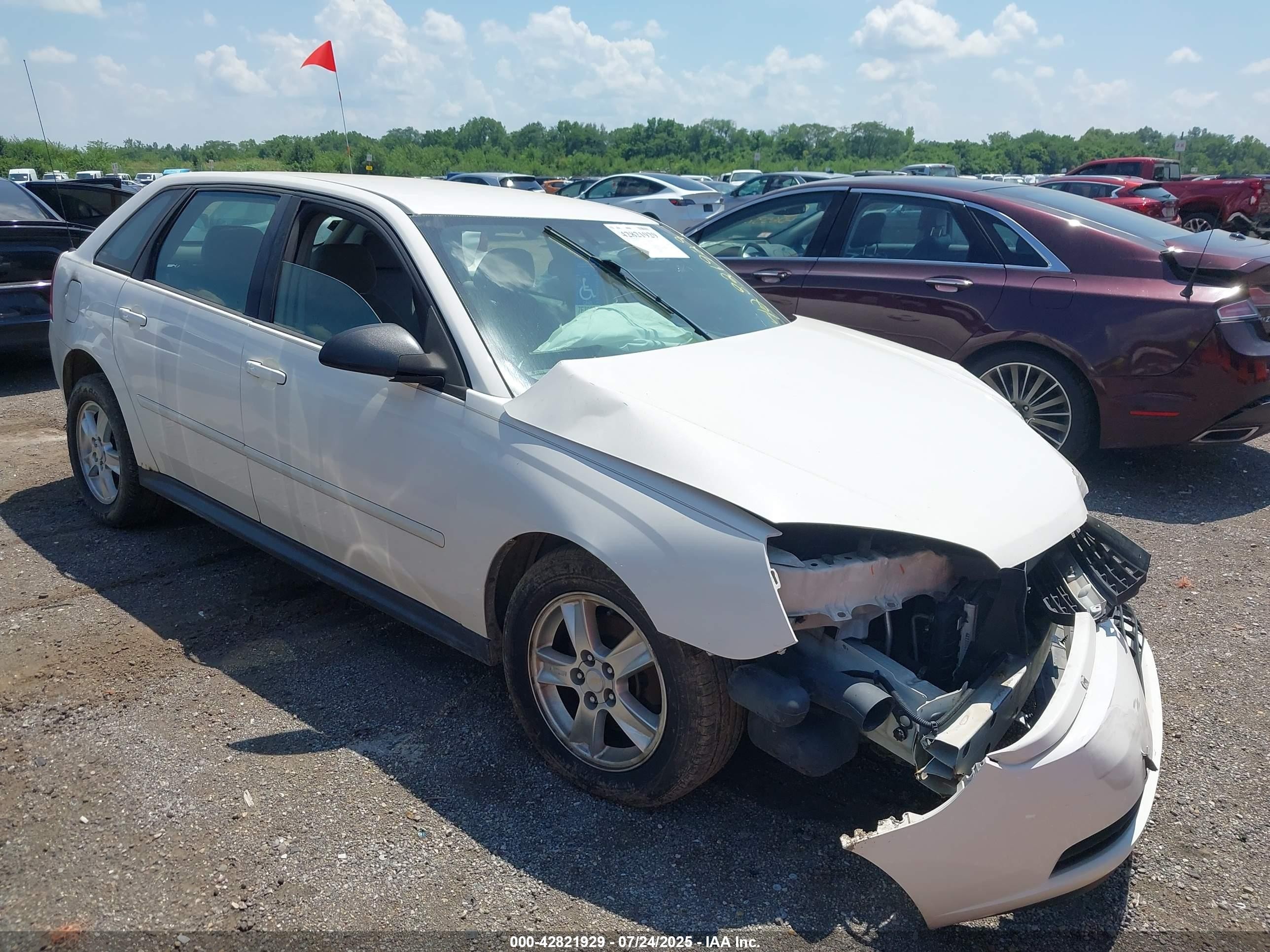 2005 Chevrolet Malibu Maxx LS, VIN 1G1ZT64895F209073 — Front end