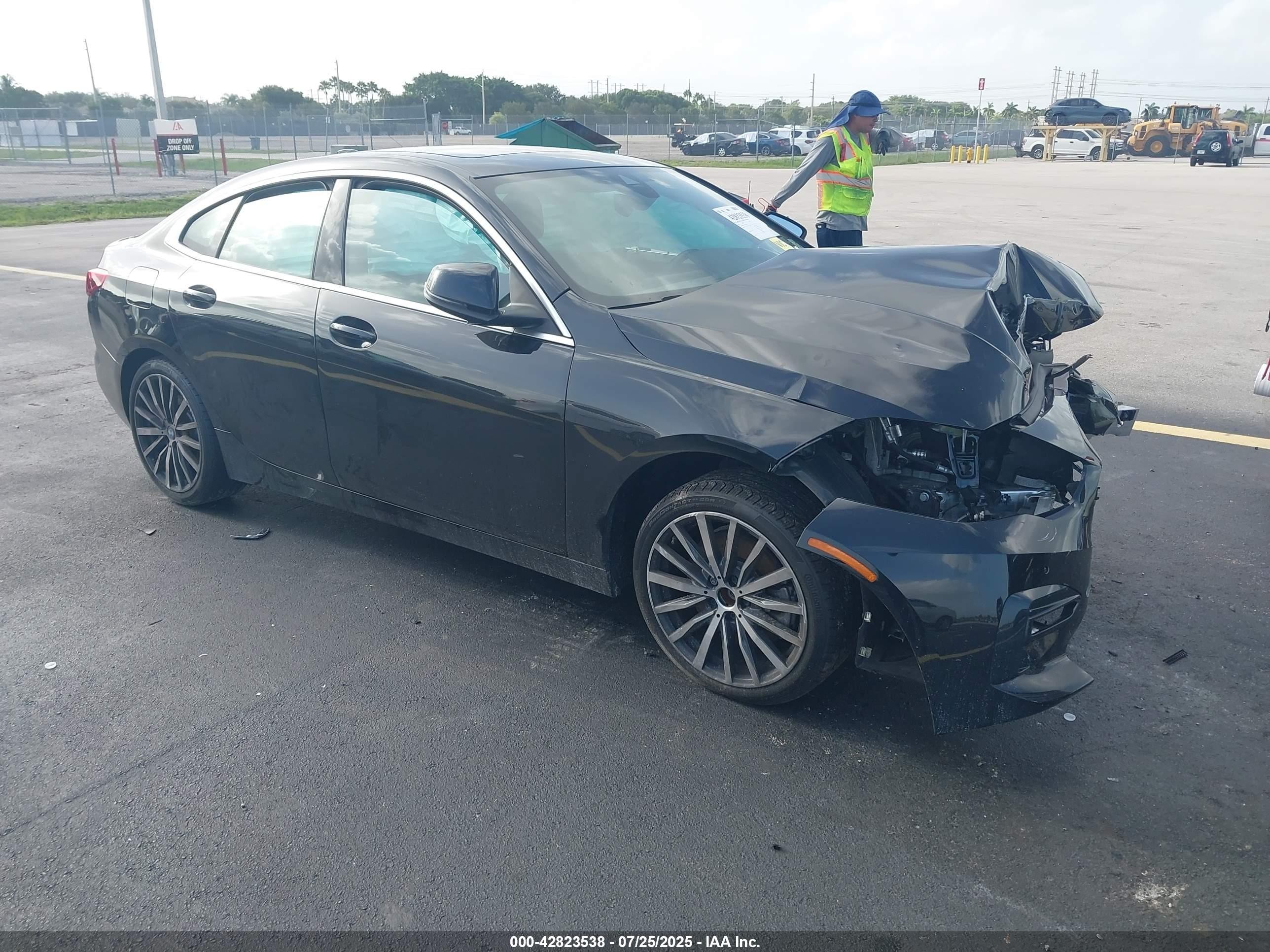 2022 BMW 2 Series 228i xDrive, VIN WBA73AK09N7L24486 — Front end
