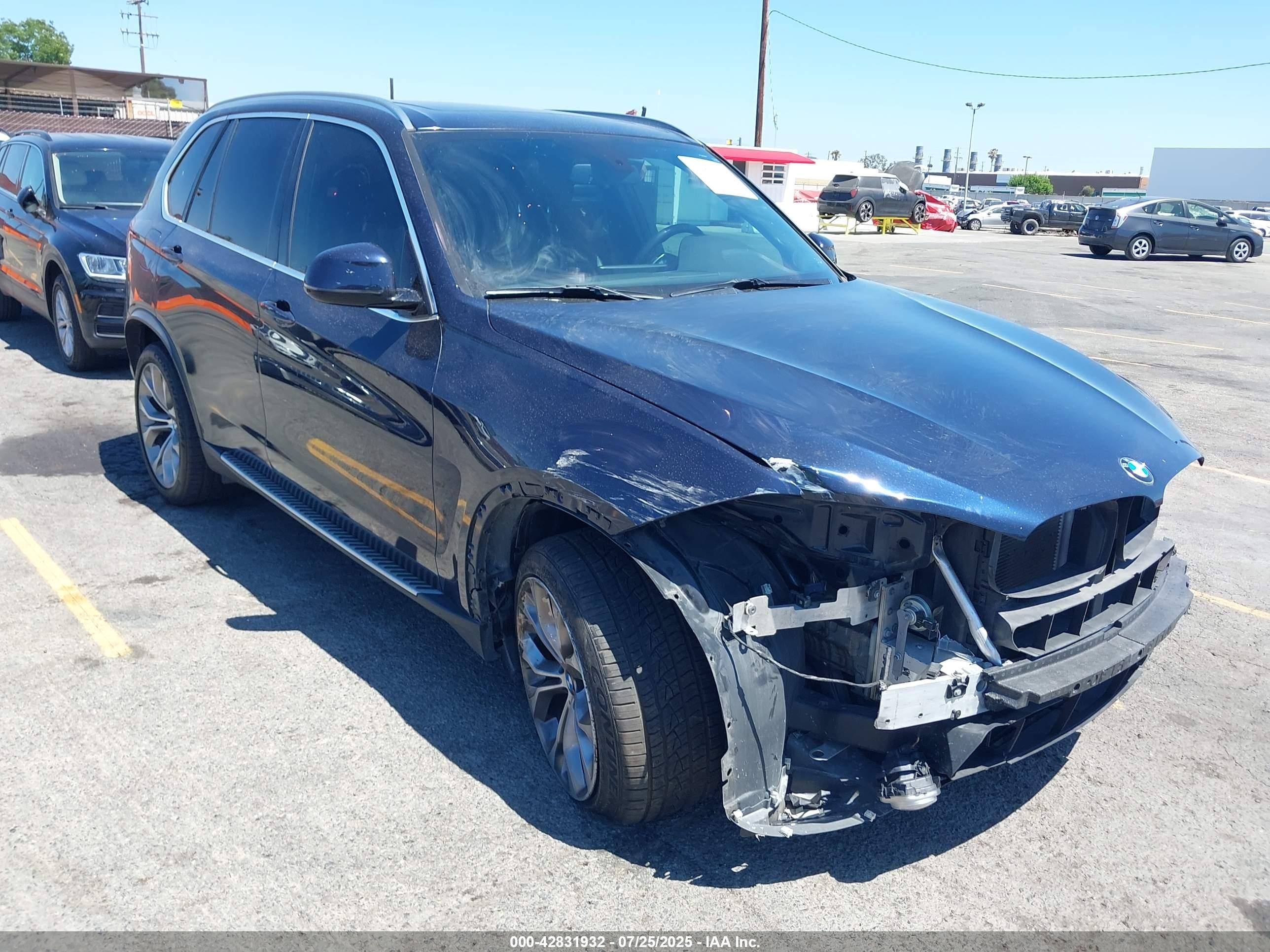 2018 BMW X5 sDrive35i, VIN 5UXKR2C57J0Z15543 — Front end
