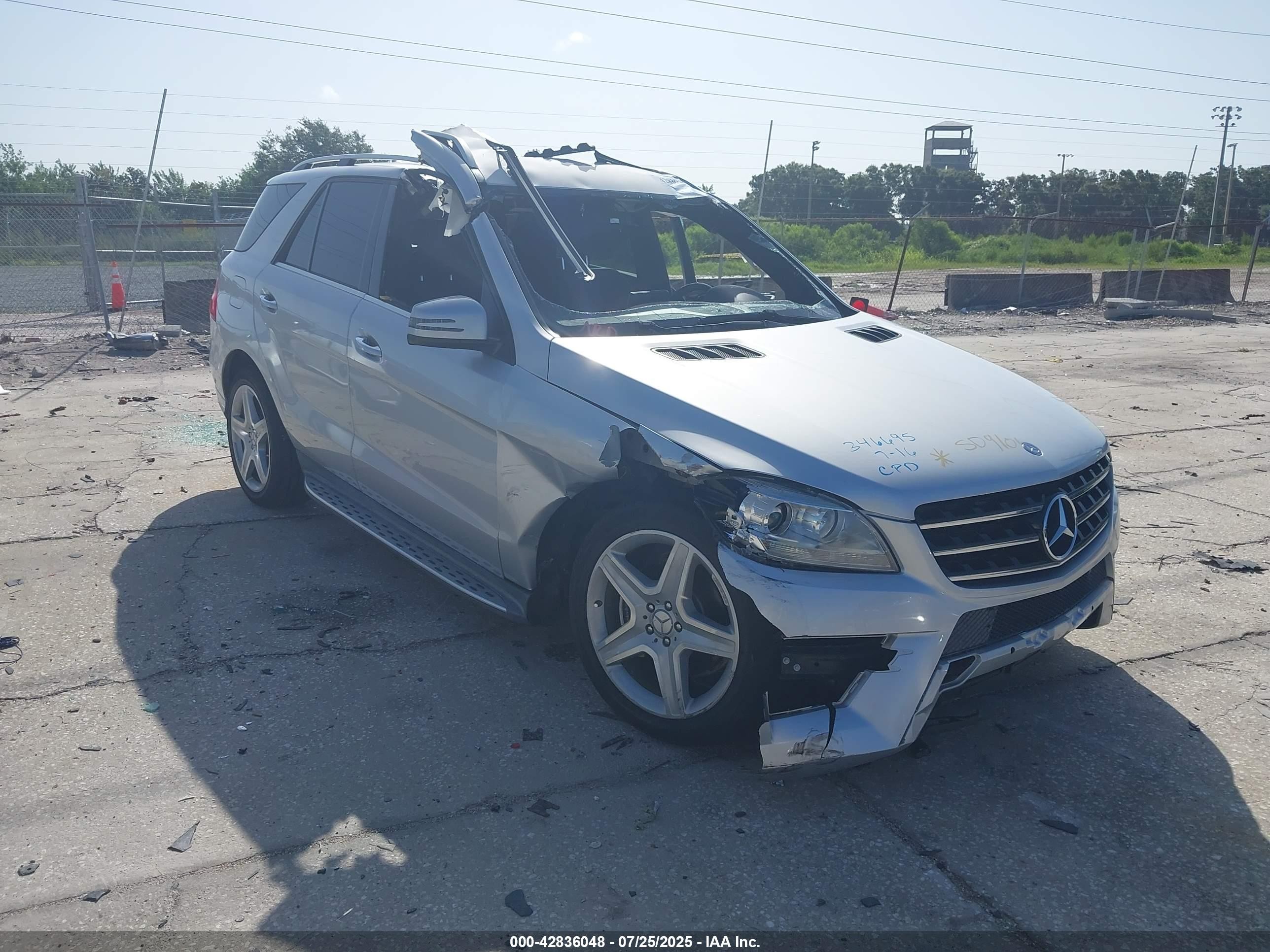2015 Mercedes-Benz M 350, VIN 4JGDA5JB0FA602925 — Rollover