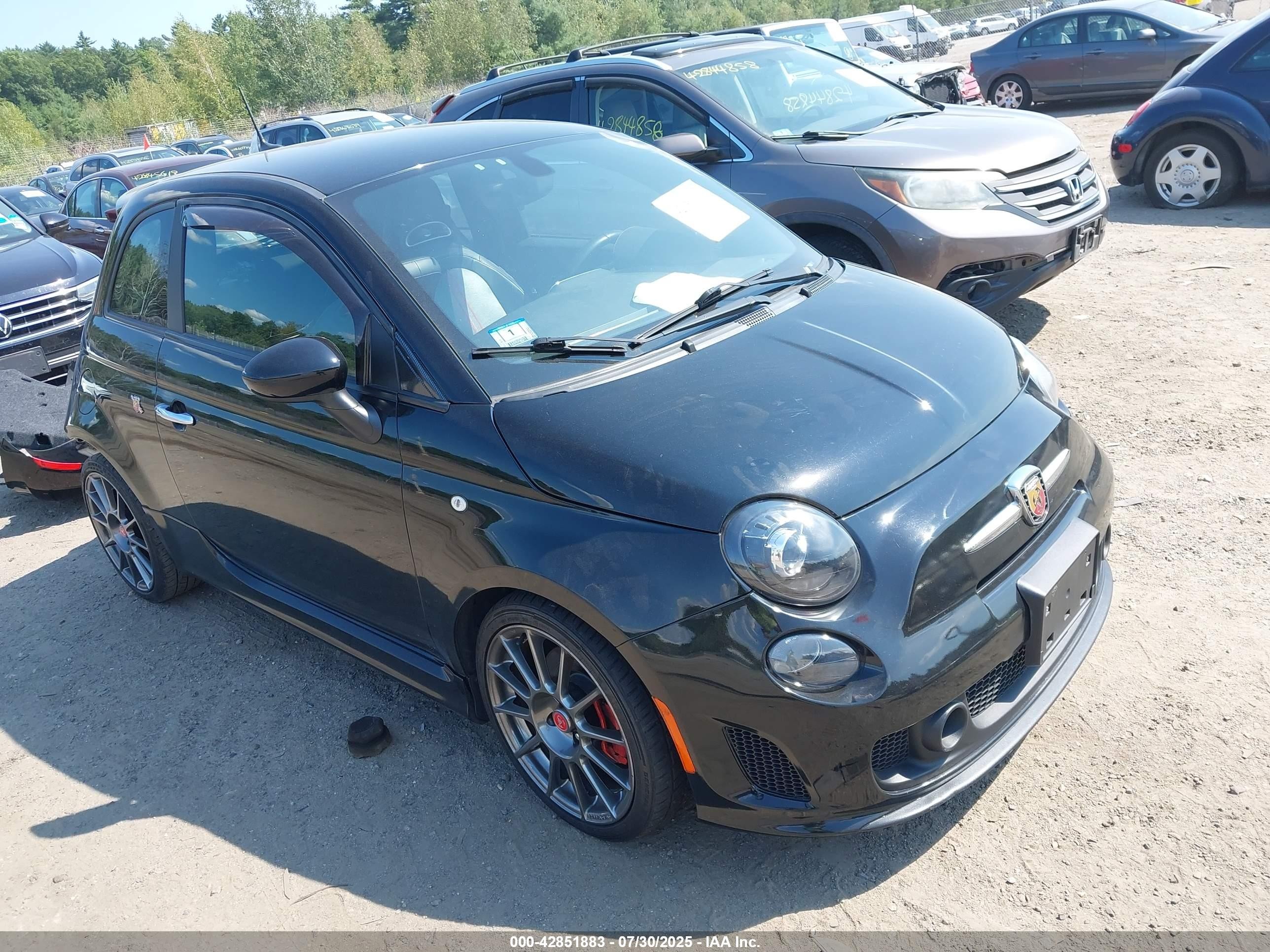2017 FIAT 500 Abarth, VIN 3C3CFFFH0HT535814 — Rear end