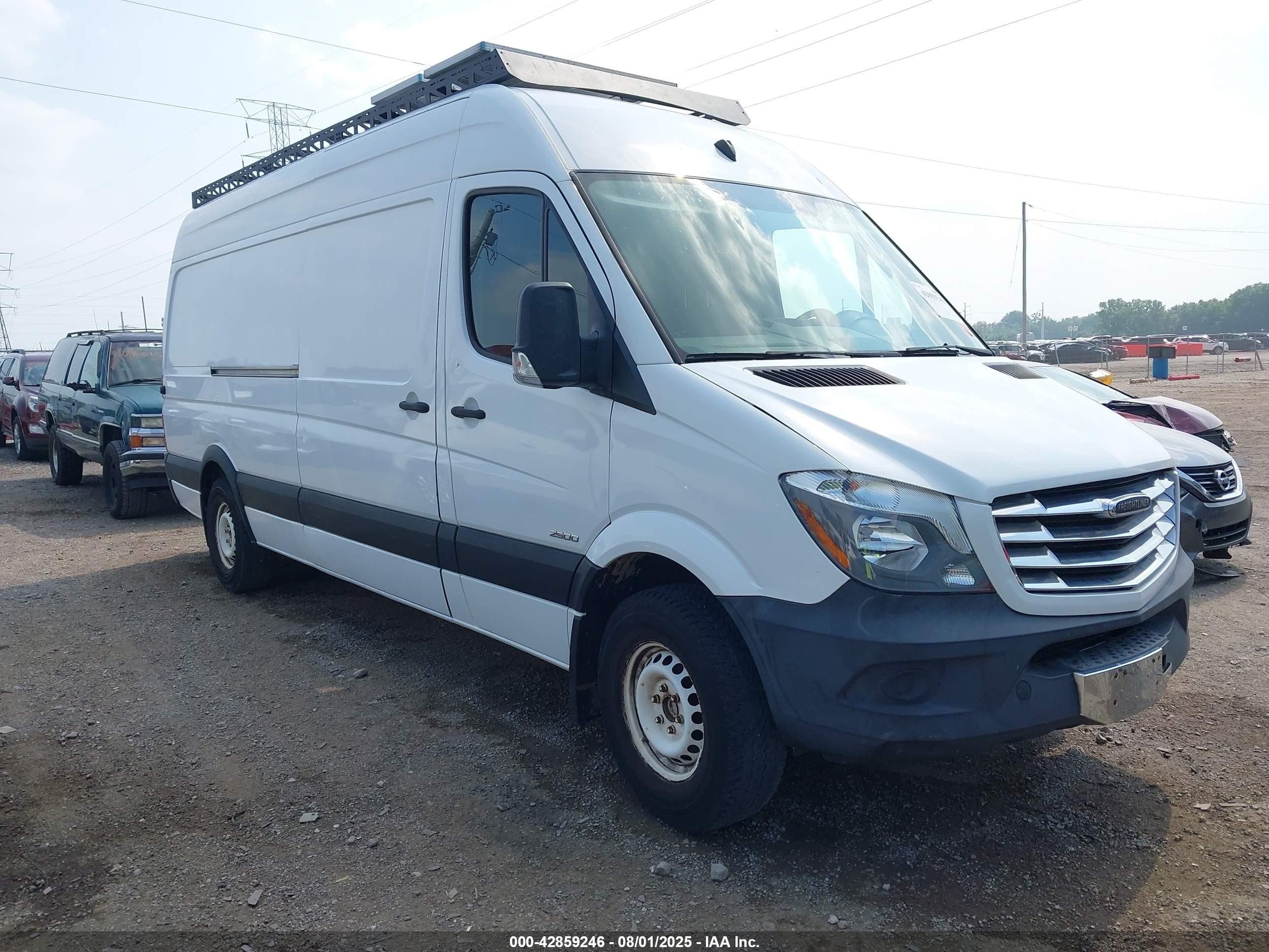 2014 Freightliner Sprinter, VIN WDYPE8CC7E5886420 — Rear end