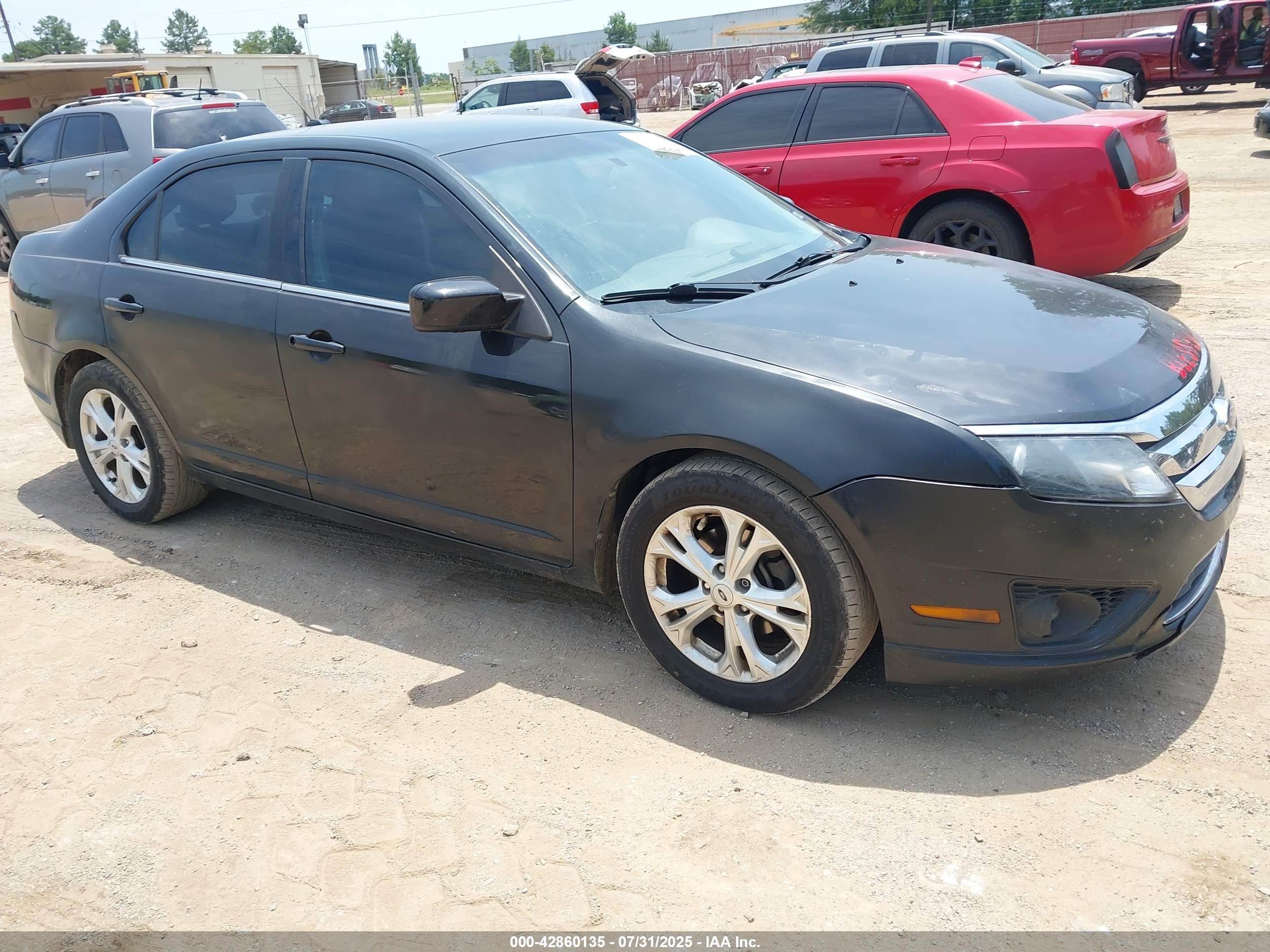 2012 Ford Fusion SE, VIN 3FAHP0HA3CR216060 — Фото с аукциона