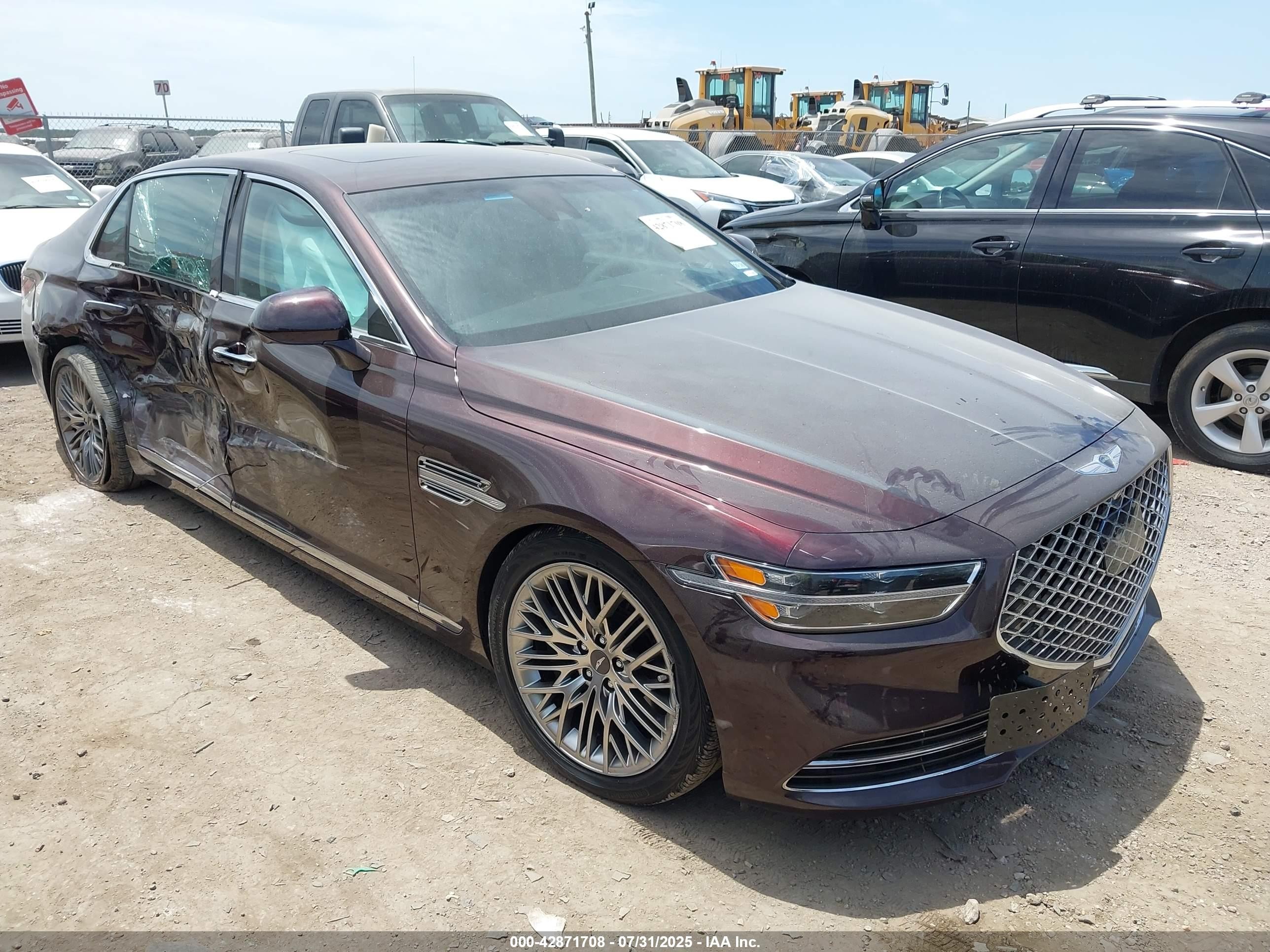 2021 Genesis G90 Ultimate, VIN KMTF54PH6MU085313 — Side