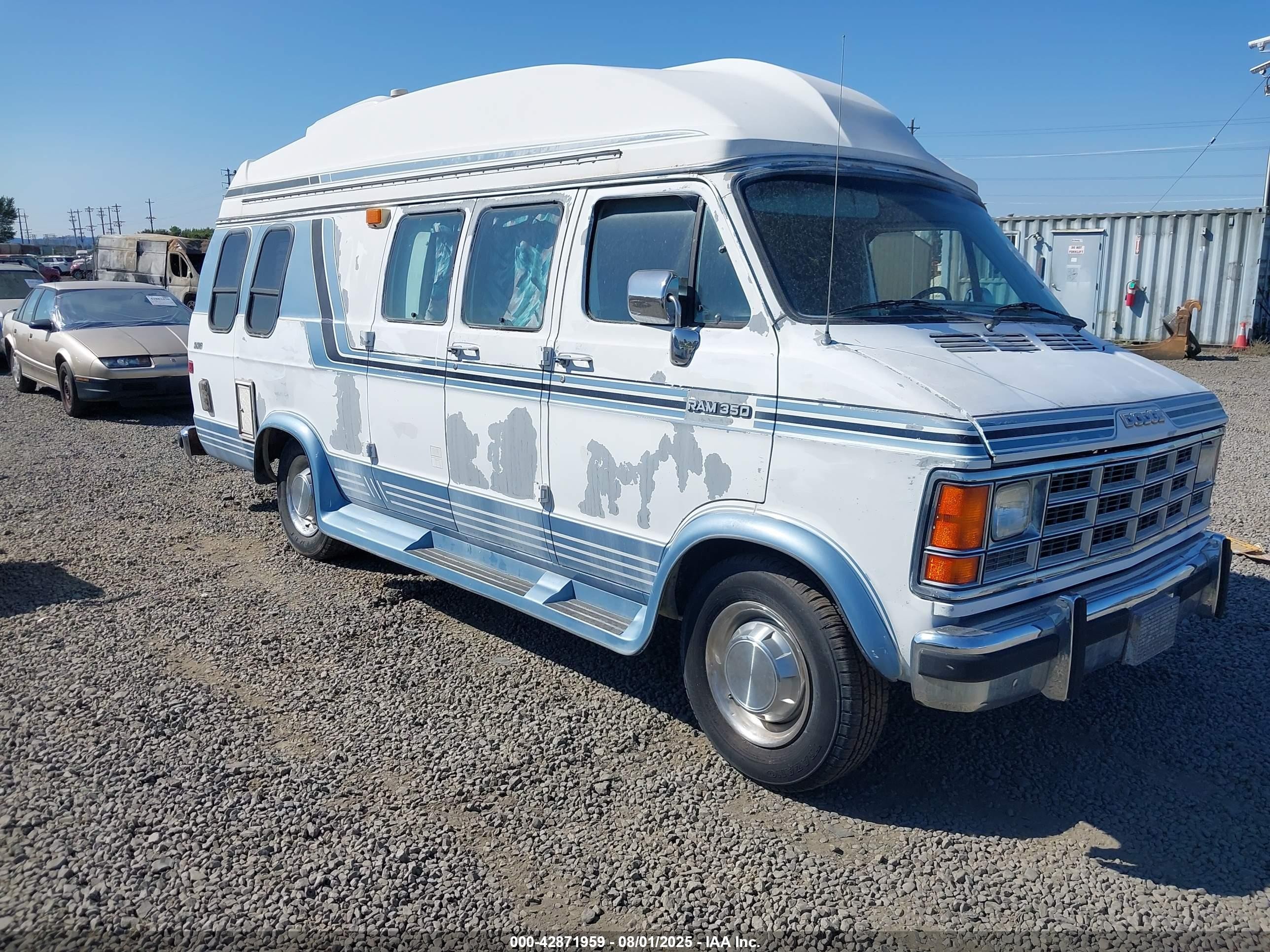 1992 Dodge RAM, VIN 2B6KB31Z8NK135268 — Normal wear