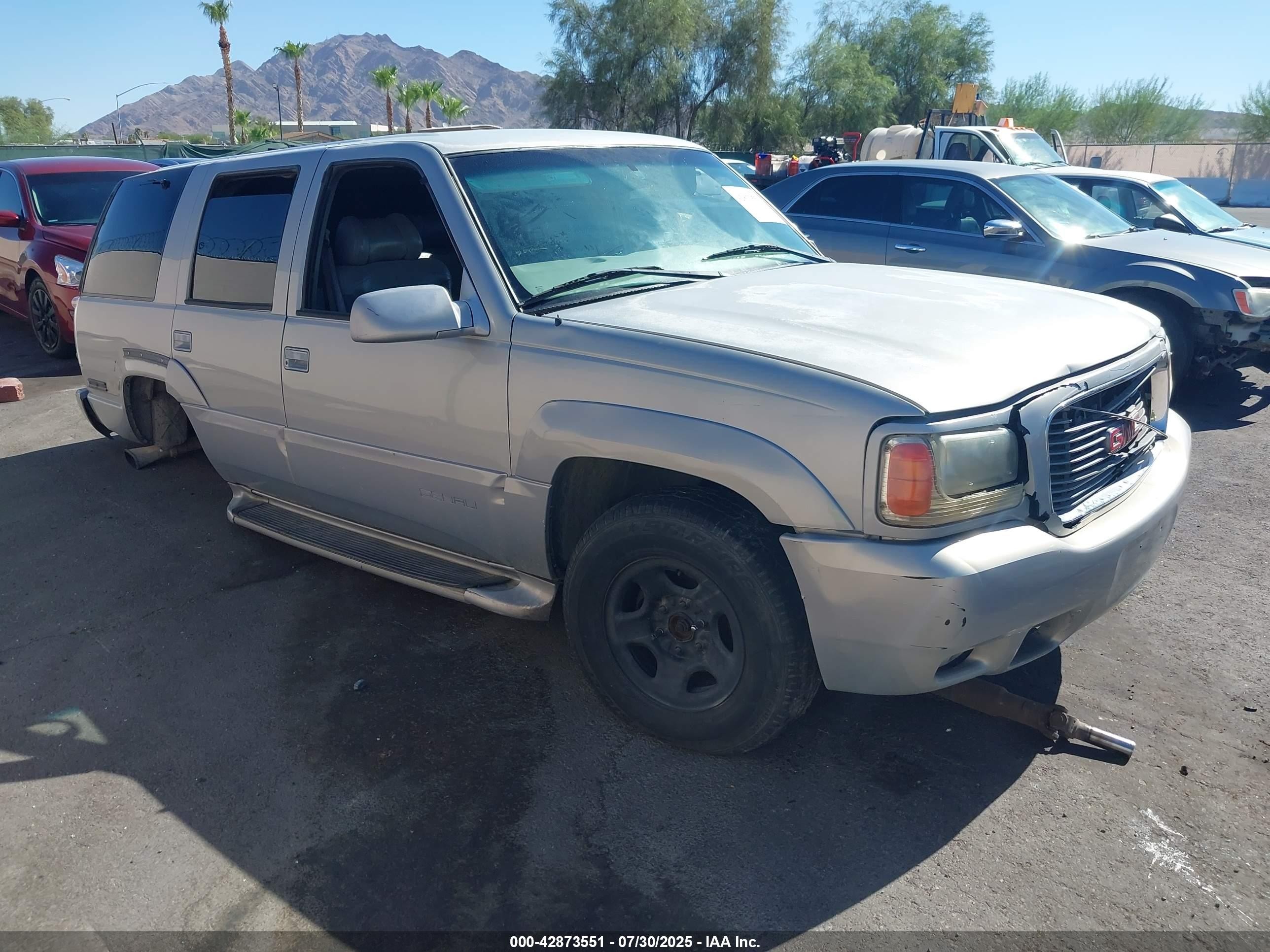 2000 GMC Denali, VIN 1GKEK63R6YR220252 — По всему кузову